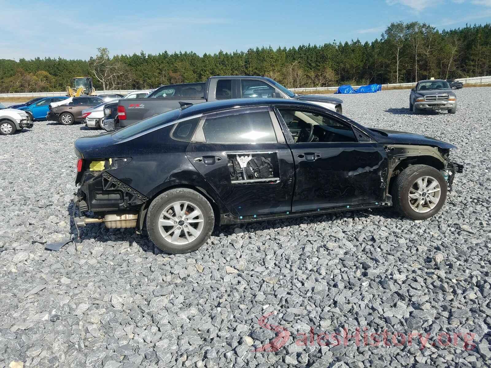 5XXGT4L37JG235501 2018 KIA OPTIMA