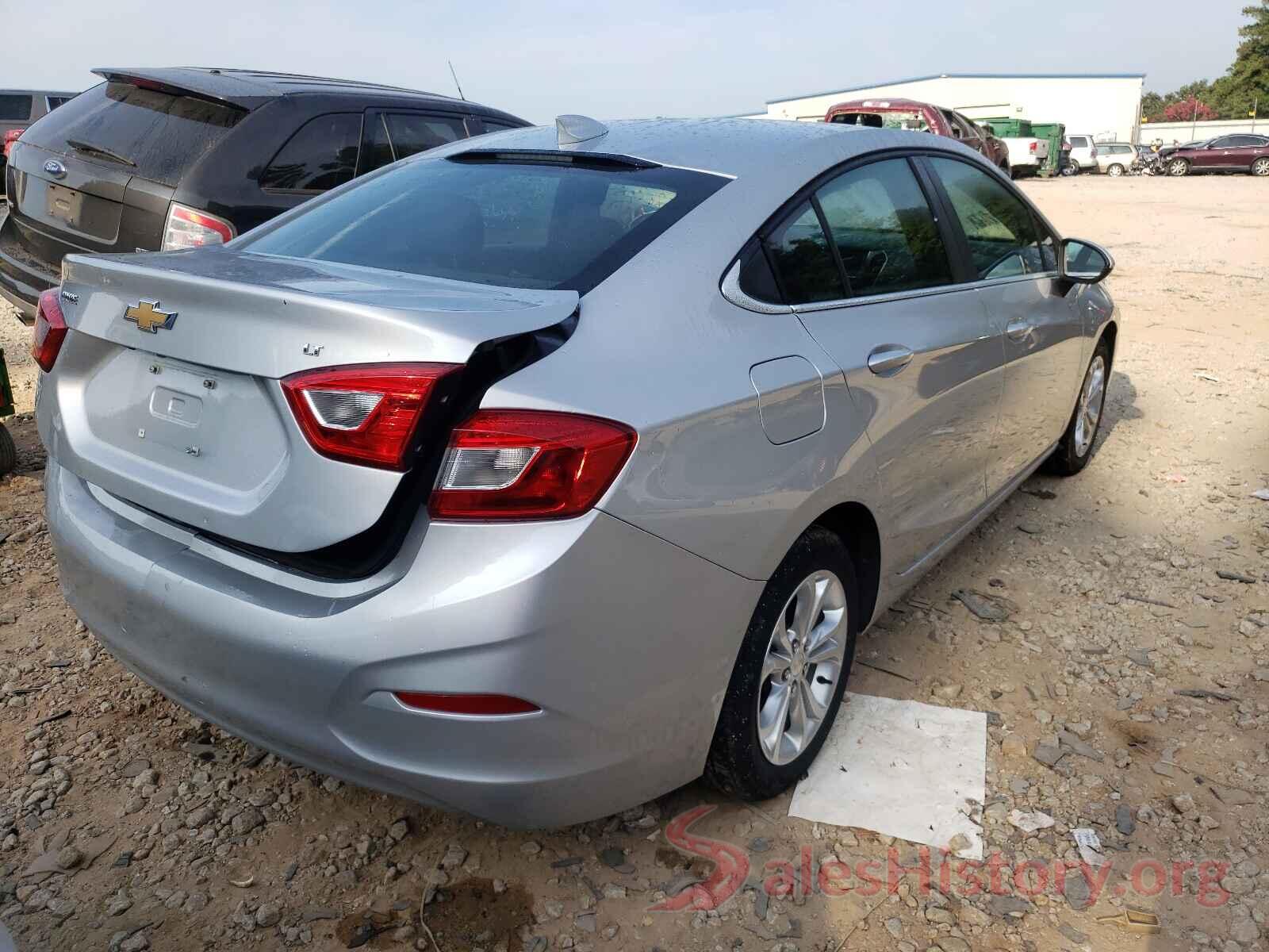 1G1BE5SM0K7145002 2019 CHEVROLET CRUZE