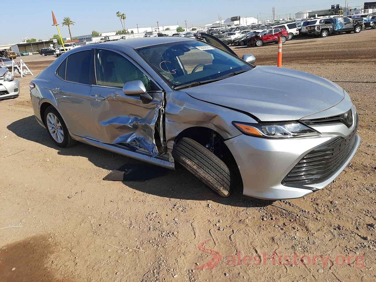 4T1C11AK2LU913805 2020 TOYOTA CAMRY