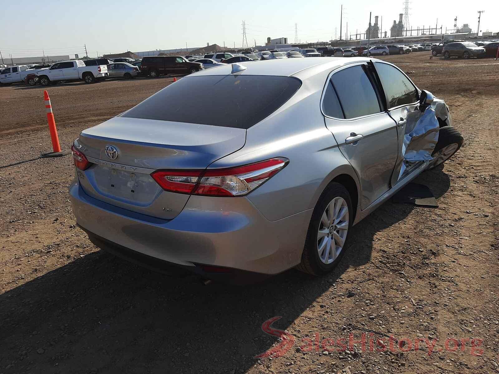 4T1C11AK2LU913805 2020 TOYOTA CAMRY