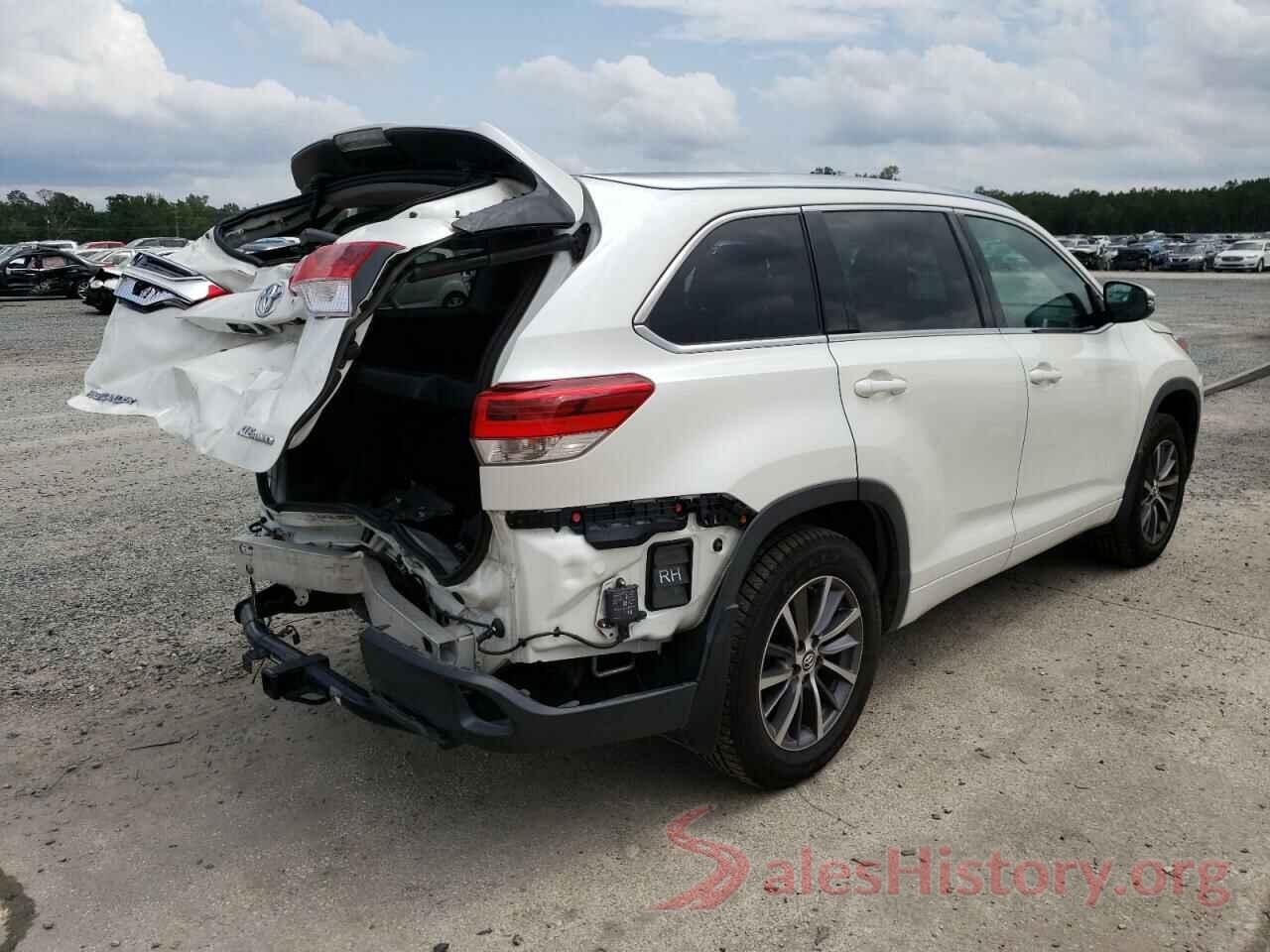 5TDJZRFH4HS521257 2017 TOYOTA HIGHLANDER