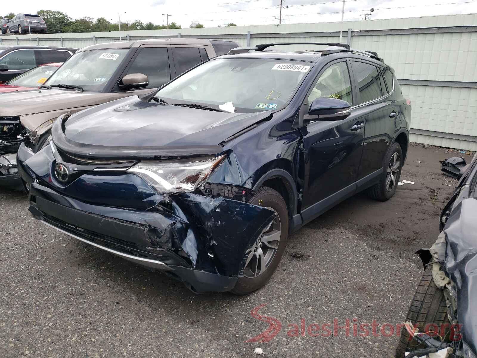 JTMRFREV9HJ159748 2017 TOYOTA RAV4