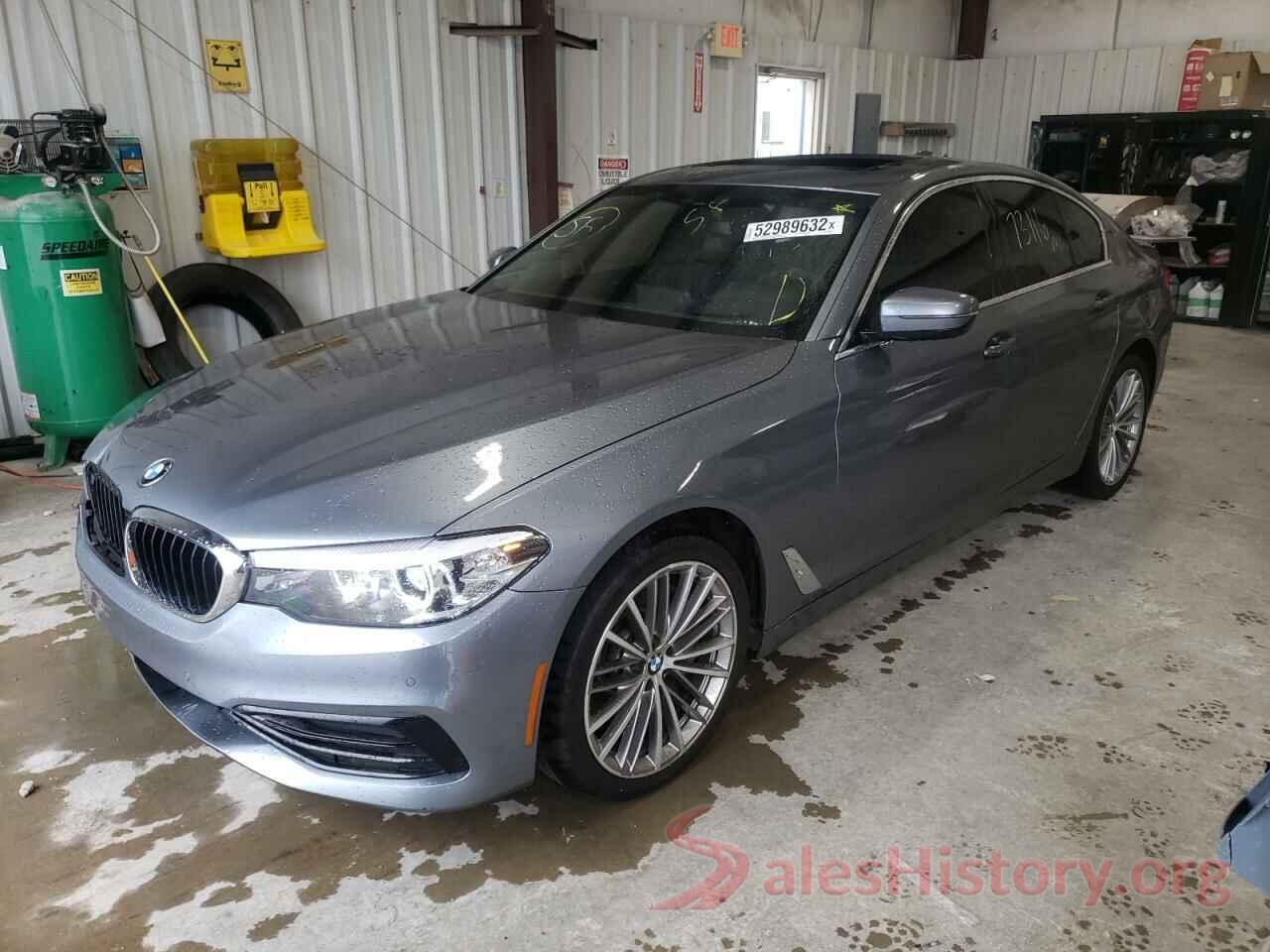 WBAJA5C54KWW26833 2019 BMW 5 SERIES