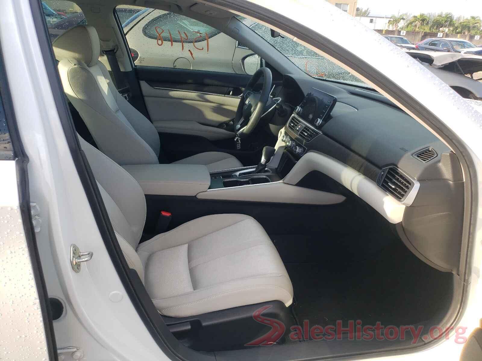 1HGCV1F42KA125773 2019 HONDA ACCORD