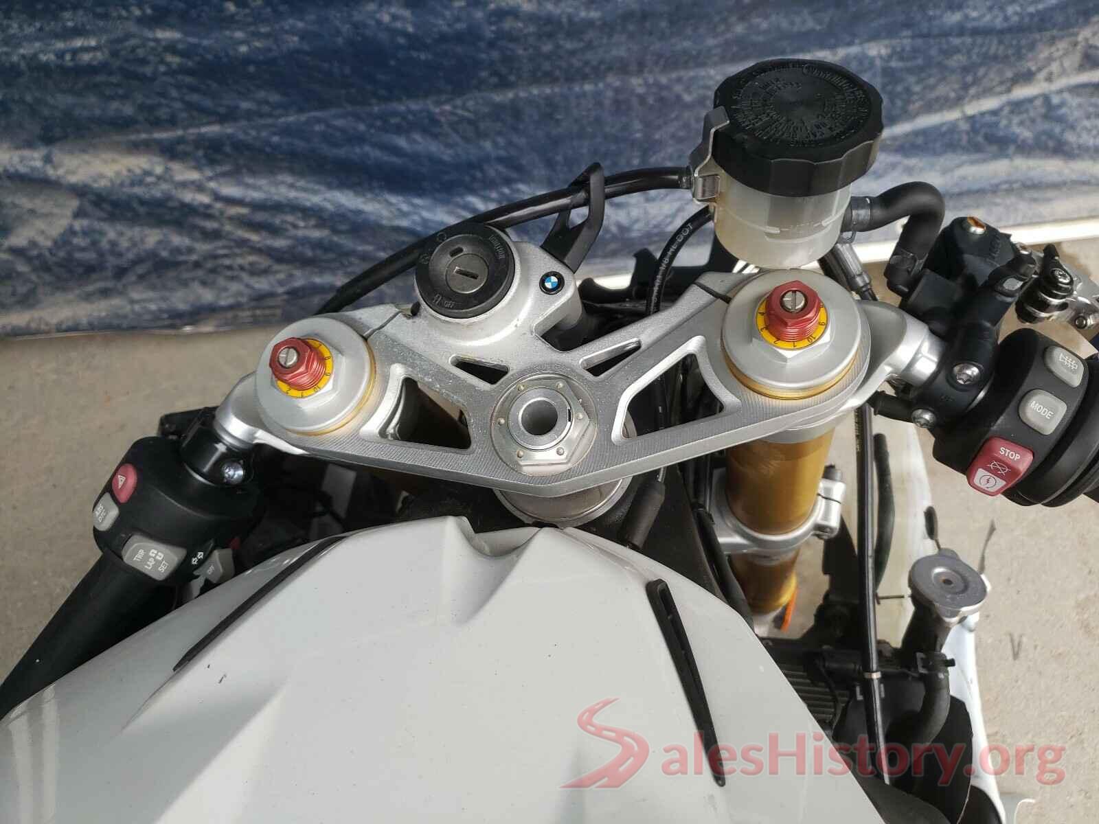 WB1053402DZL18312 2013 BMW MOTORCYCLE