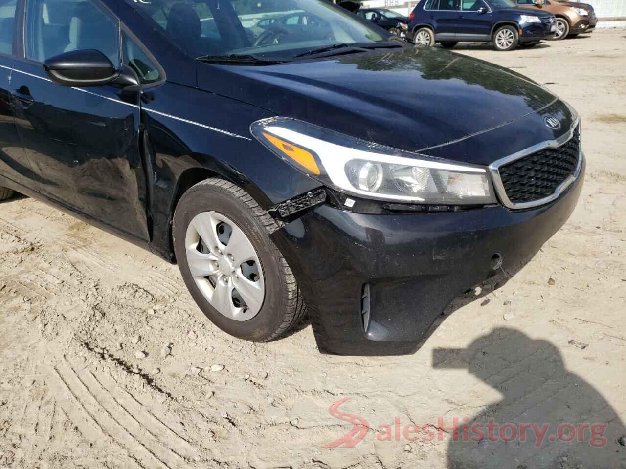 3KPFL4A73JE279098 2018 KIA FORTE