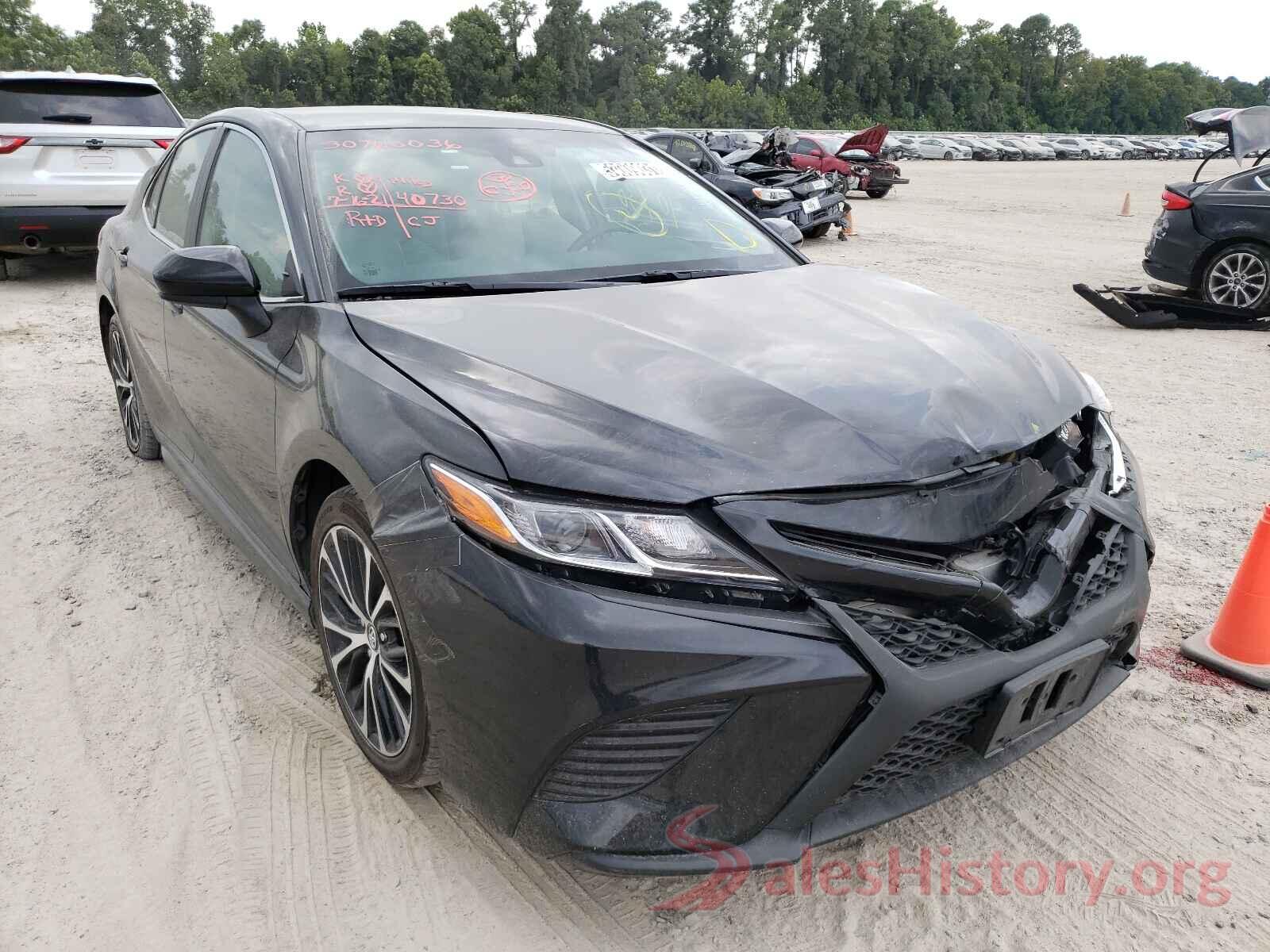 4T1G11AK0LU927686 2020 TOYOTA CAMRY