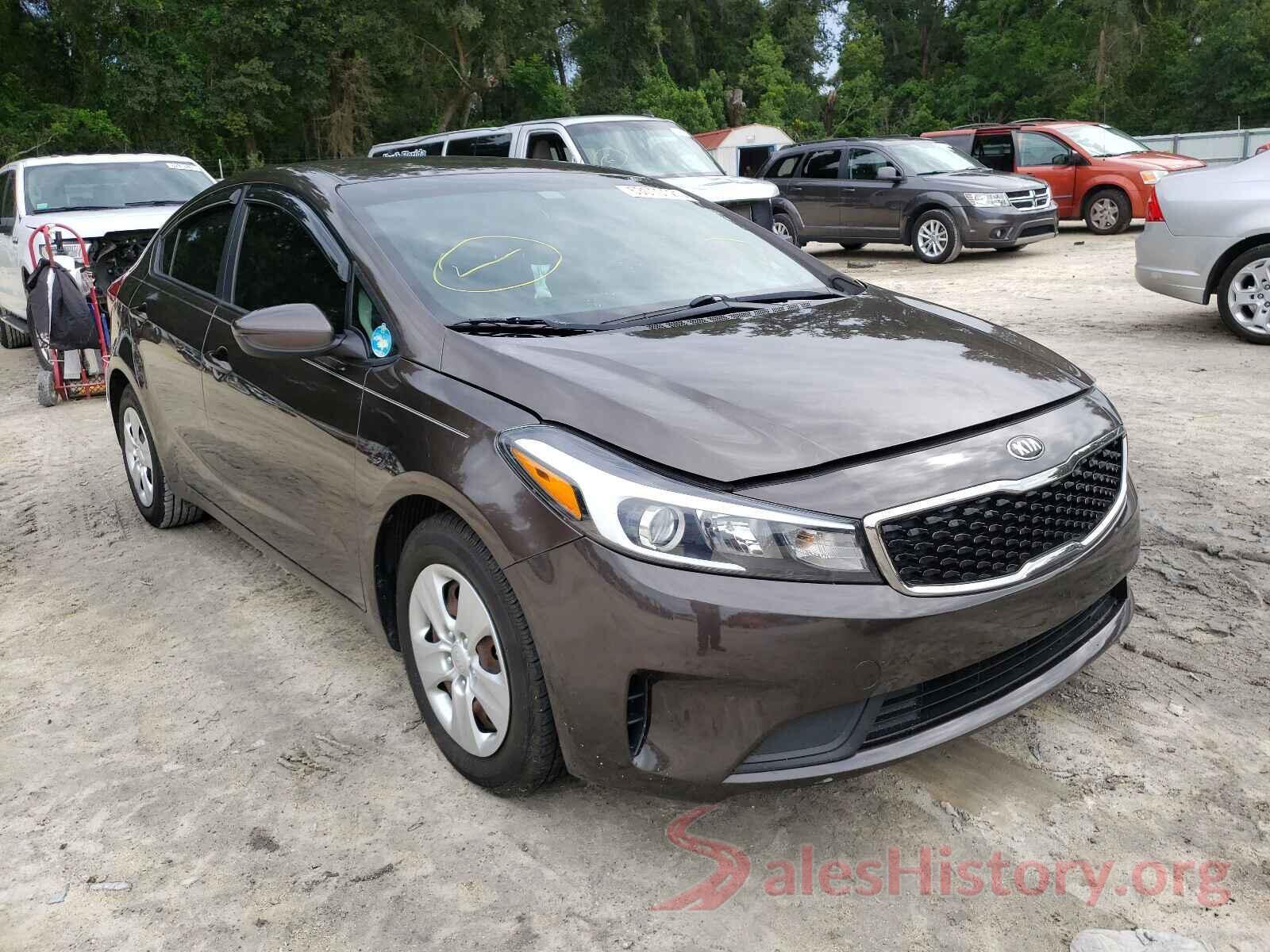 3KPFL4A77HE014775 2017 KIA FORTE