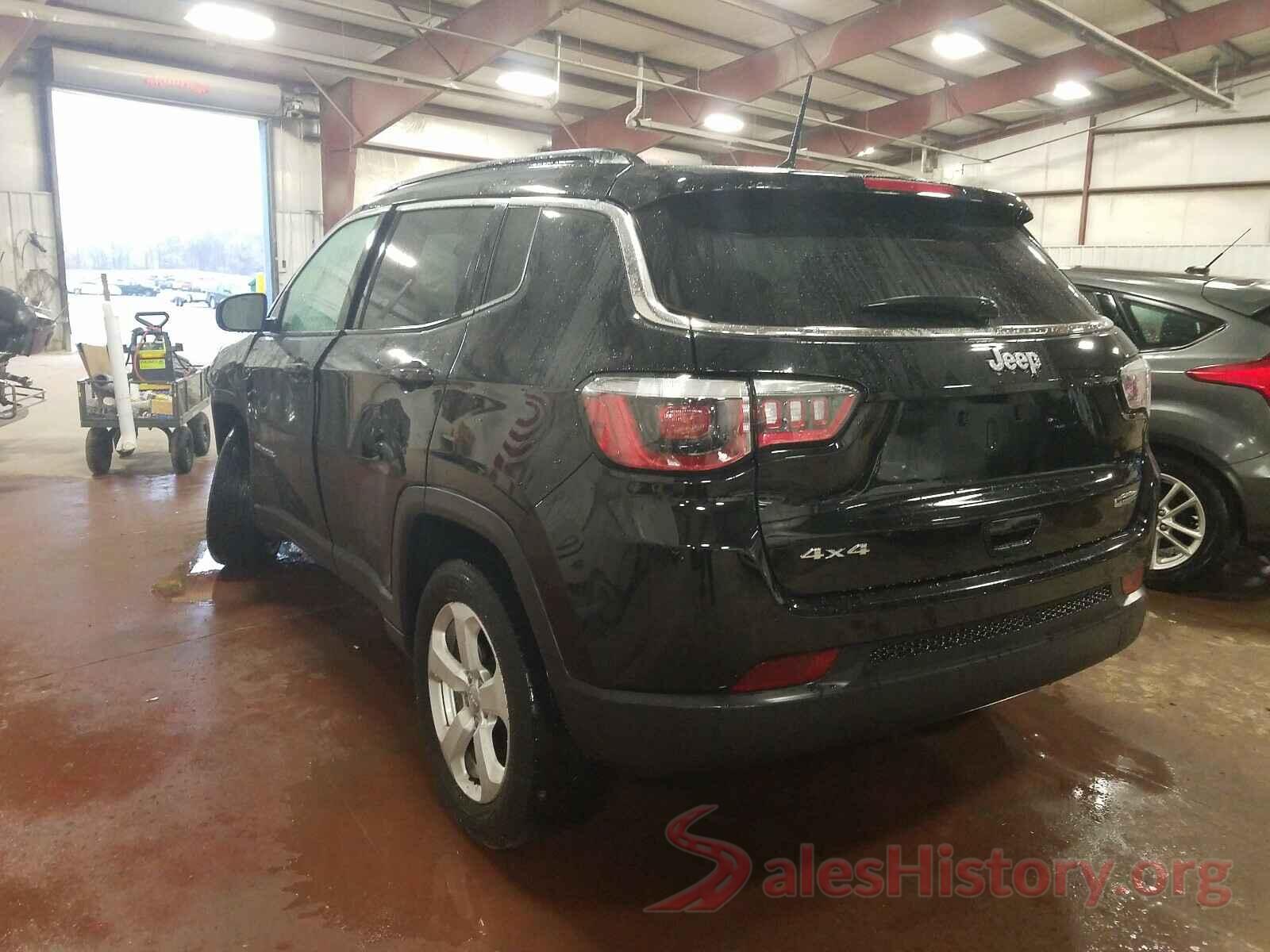 3C4NJDBB0JT423321 2018 JEEP COMPASS