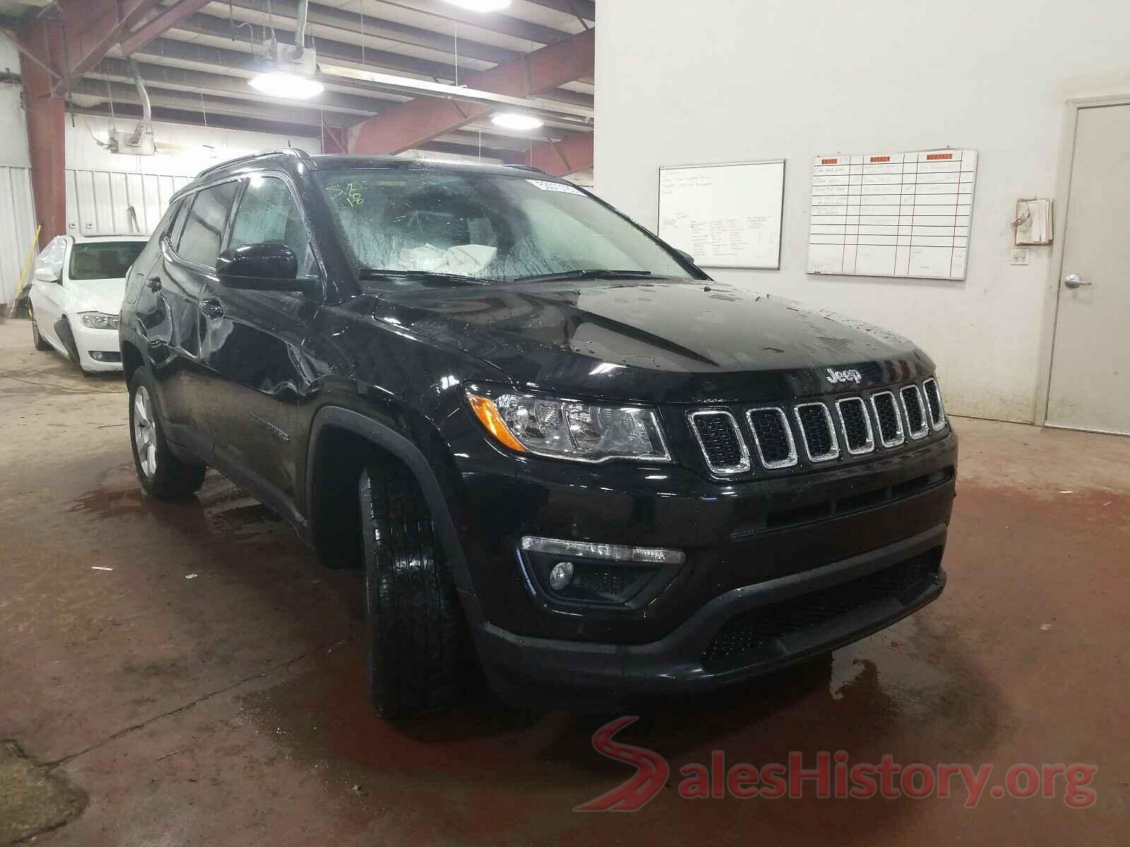 3C4NJDBB0JT423321 2018 JEEP COMPASS