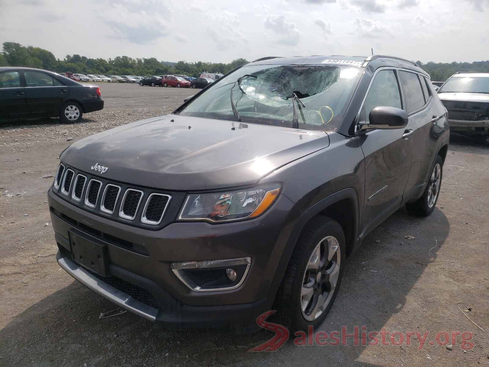 3C4NJDCB1JT104492 2018 JEEP COMPASS