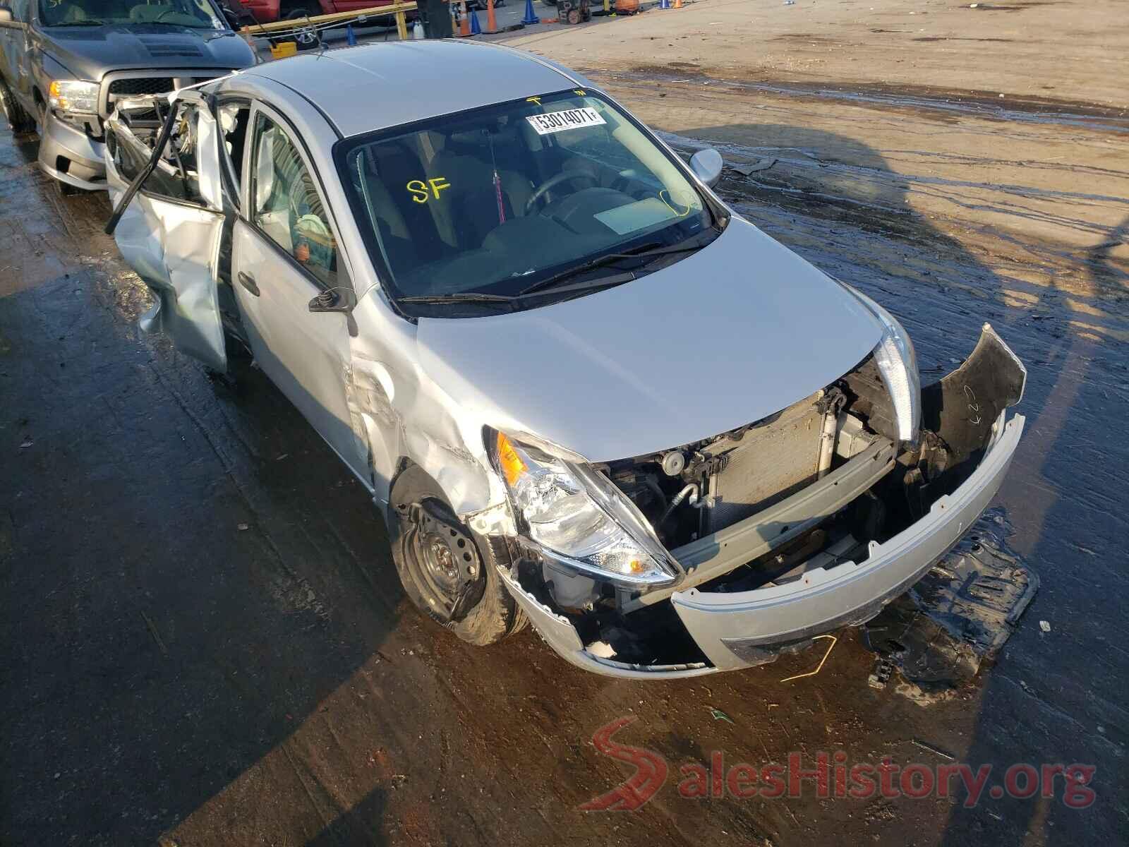 3N1CN7APXJL859378 2018 NISSAN VERSA