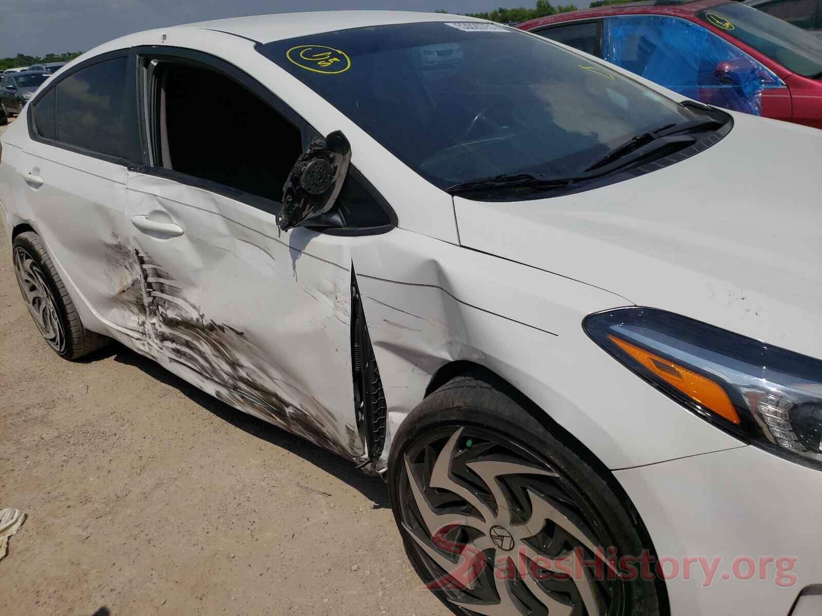 3KPFL4A79JE187039 2018 KIA FORTE