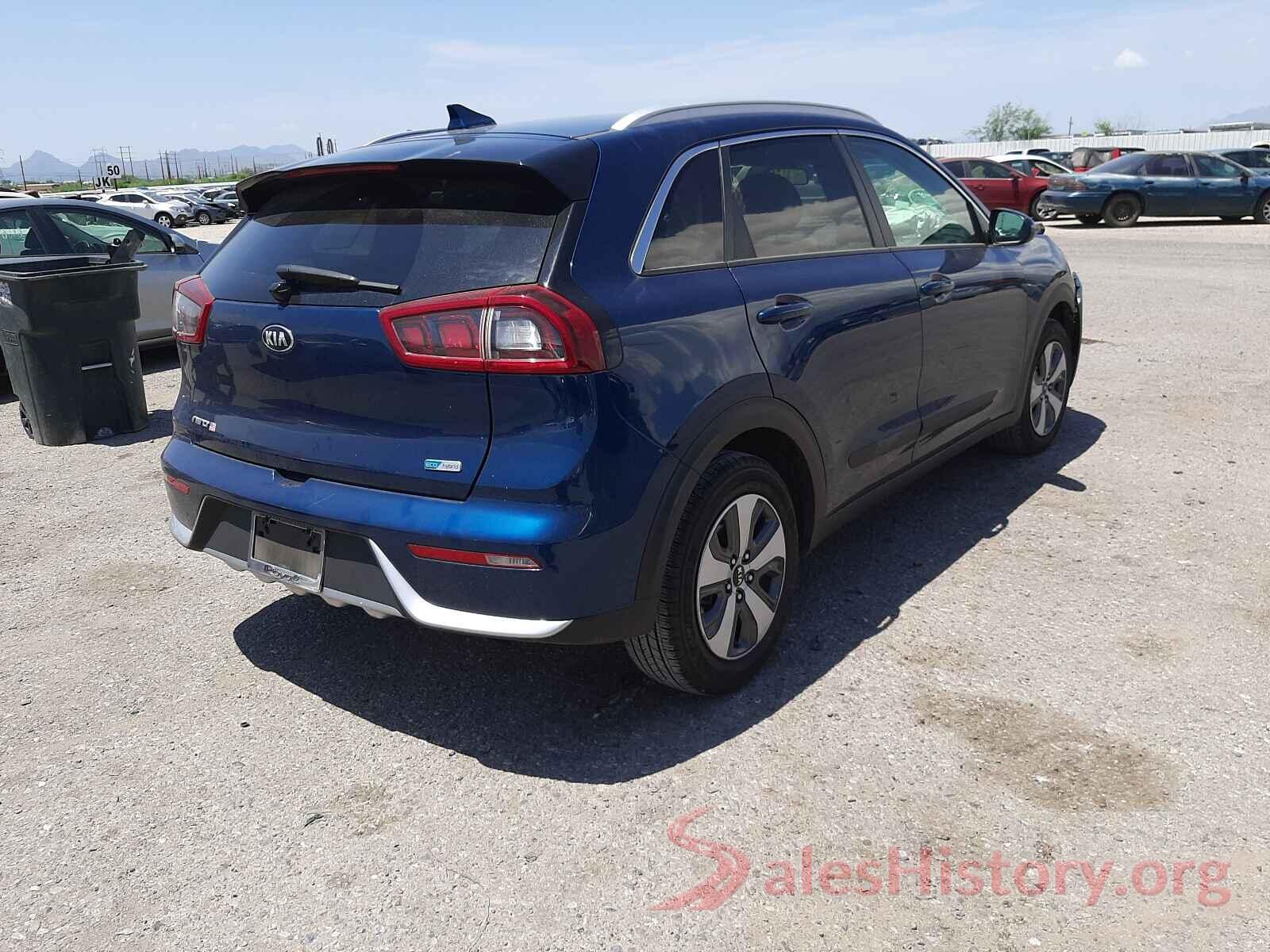 KNDCB3LCXJ5206624 2018 KIA NIRO