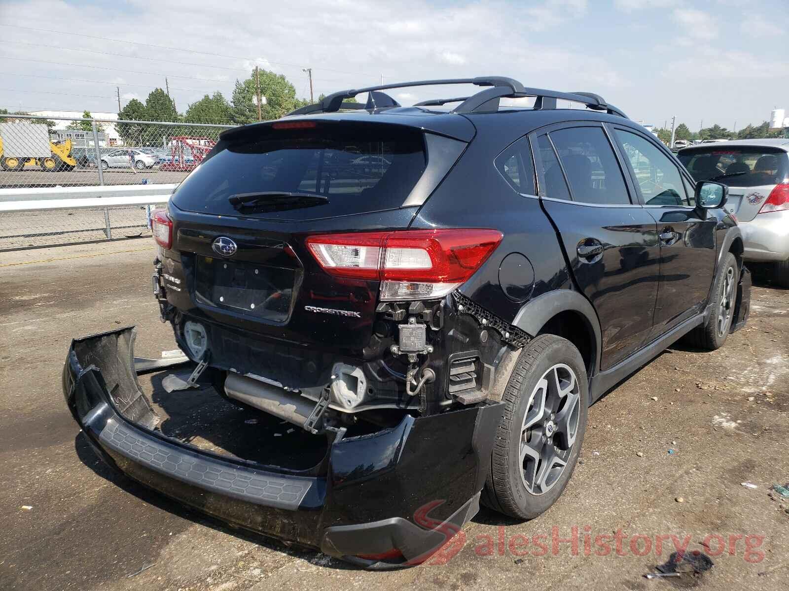 JF2GTAJC0J8320556 2018 SUBARU CROSSTREK