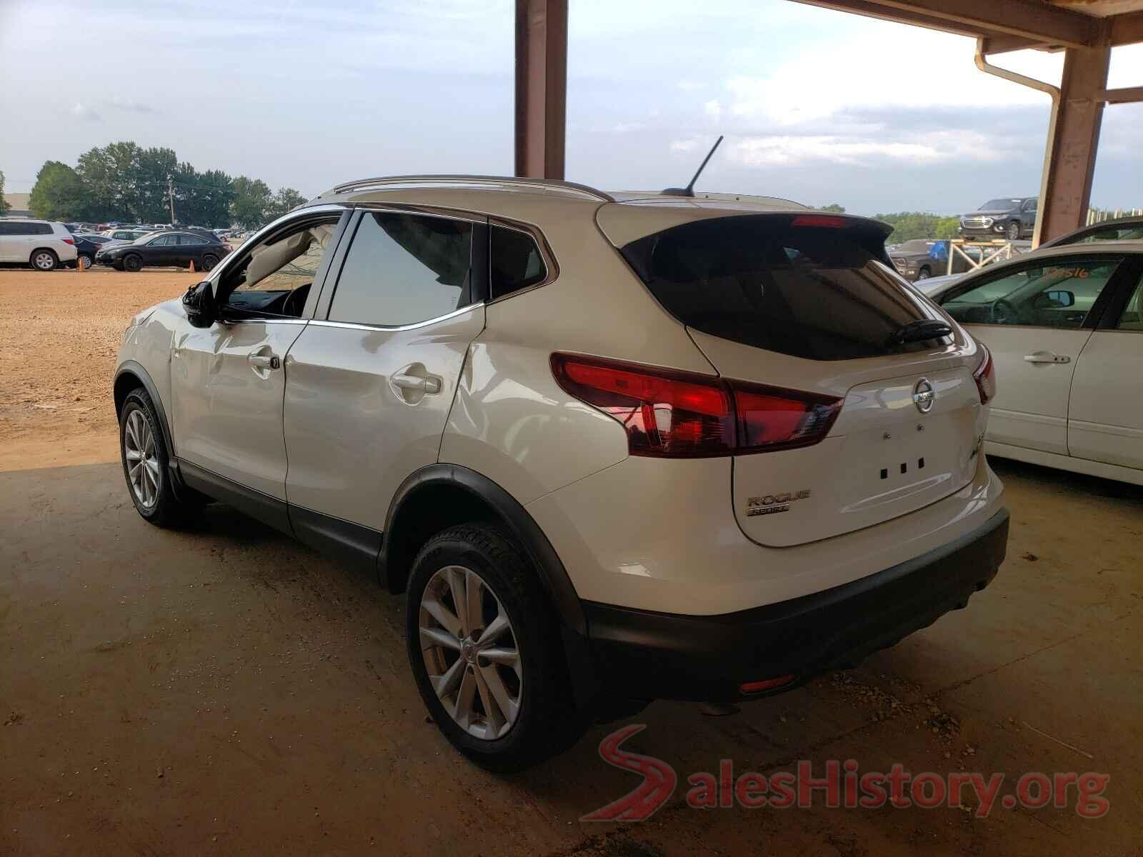 JN1BJ1CPXHW015721 2017 NISSAN ROGUE