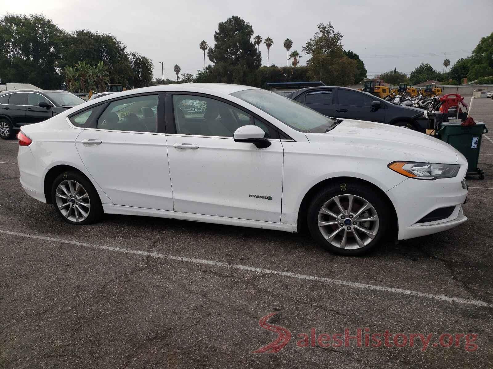 3FA6P0LU7HR288105 2017 FORD FUSION