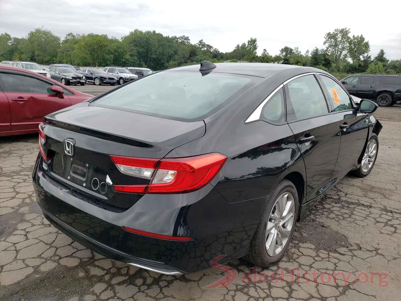 1HGCV1F16JA208465 2018 HONDA ACCORD