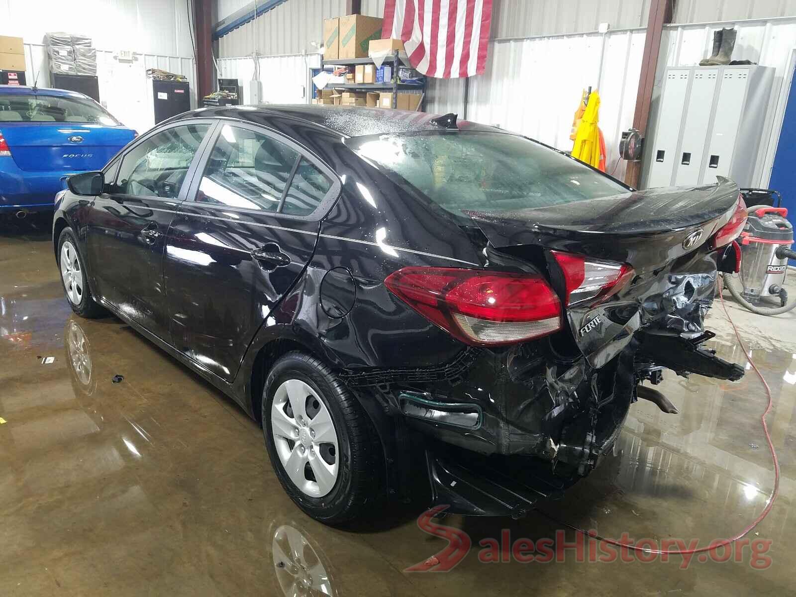 3KPFK4A74JE211508 2018 KIA FORTE