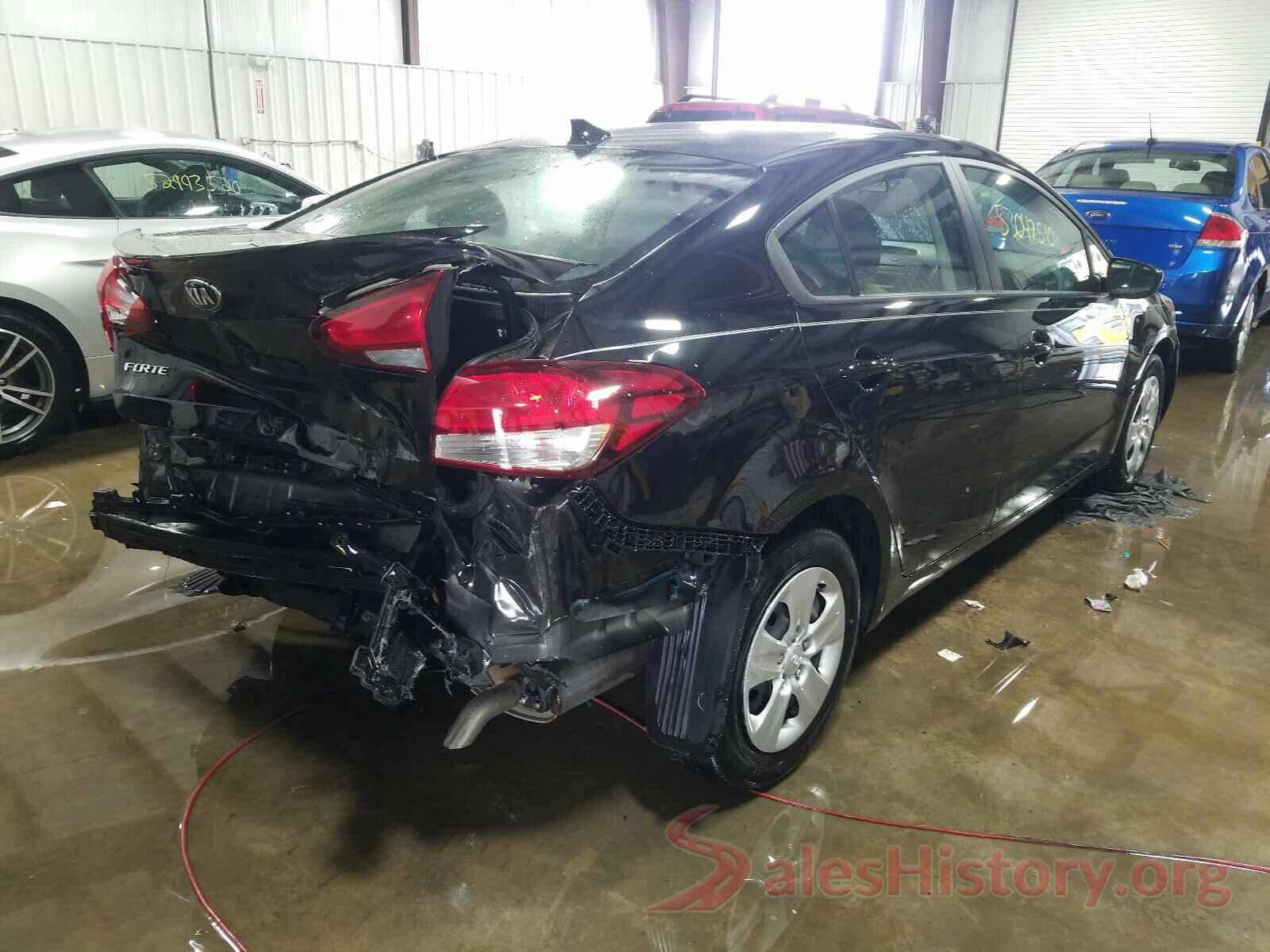 3KPFK4A74JE211508 2018 KIA FORTE