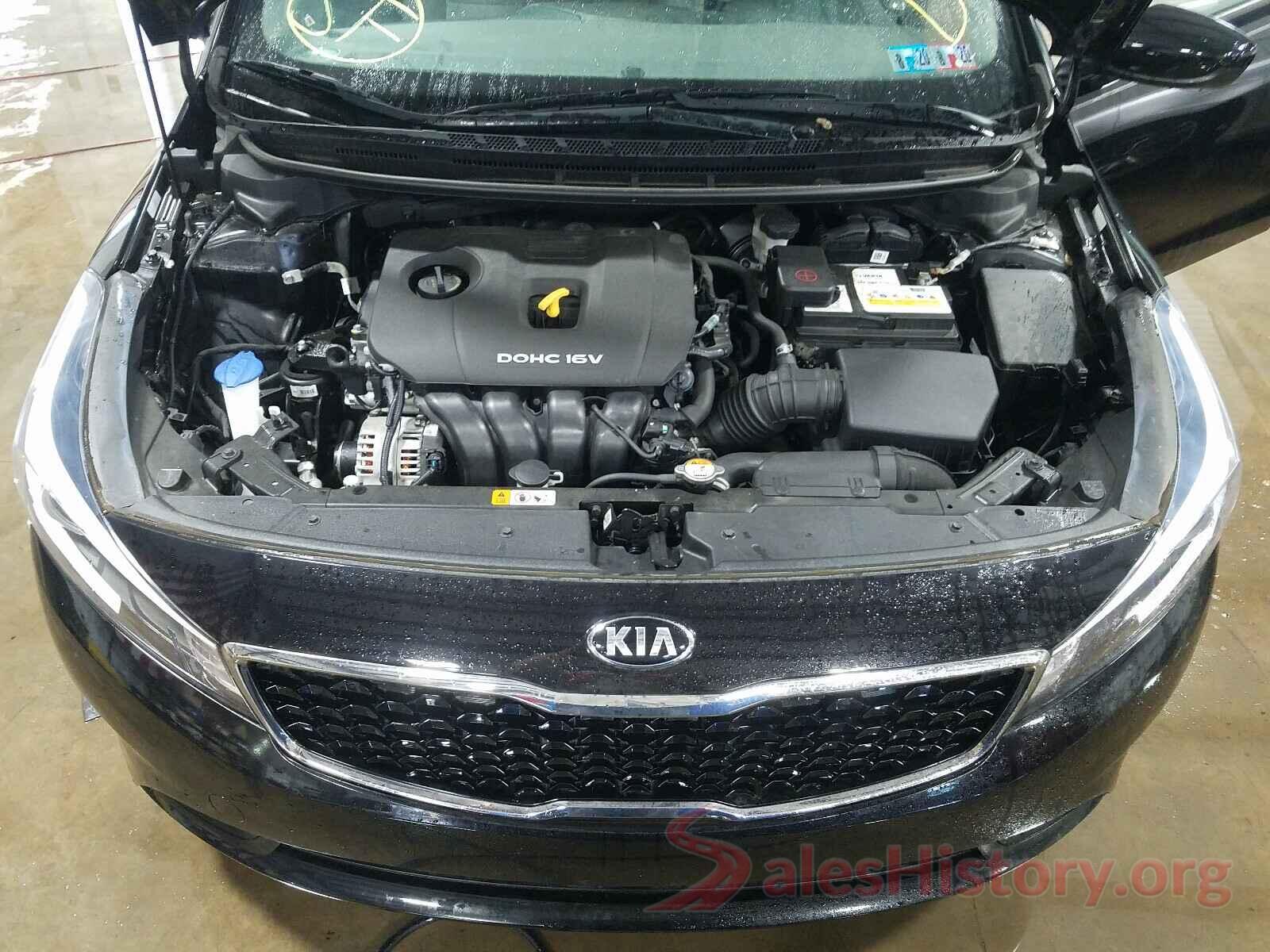 3KPFK4A74JE211508 2018 KIA FORTE