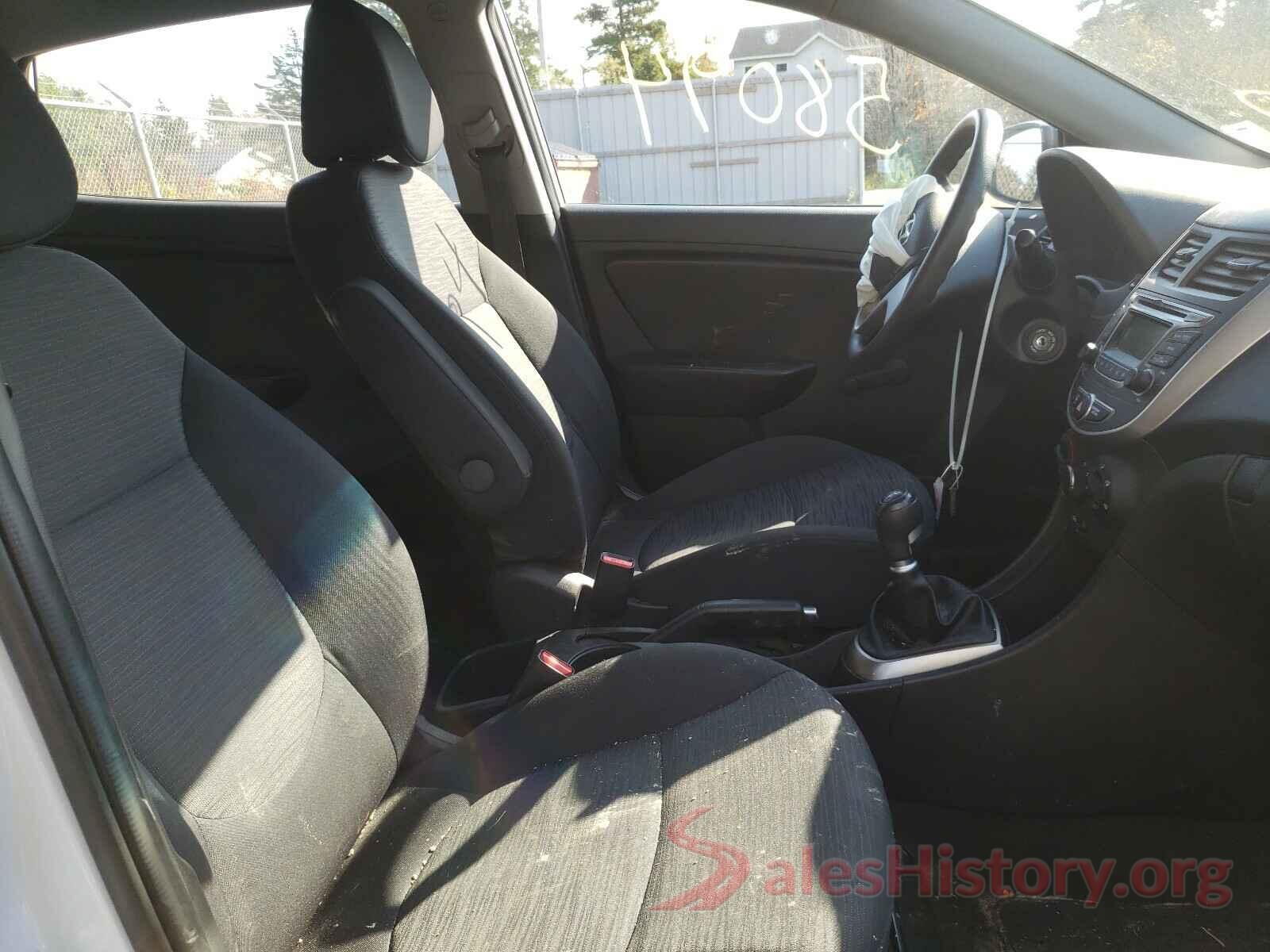 KMHCT5AE9HU367068 2017 HYUNDAI ACCENT