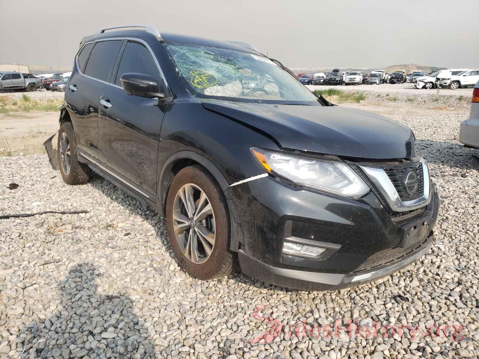 5N1AT2MV4JC743317 2018 NISSAN ROGUE