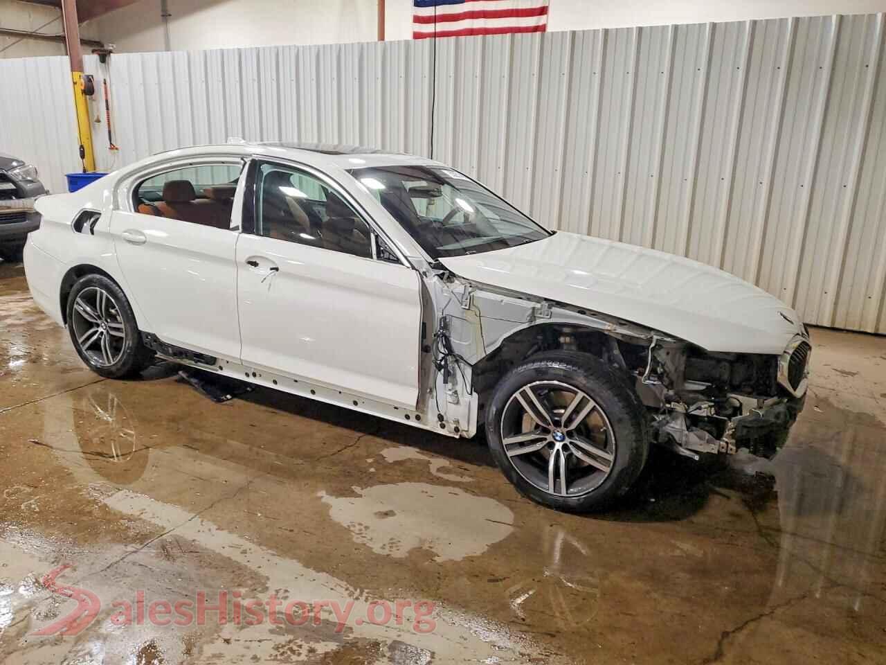 2022 BMW 5 SERIES VIN WBA13BJ06NWX59419, rear 3/4 view