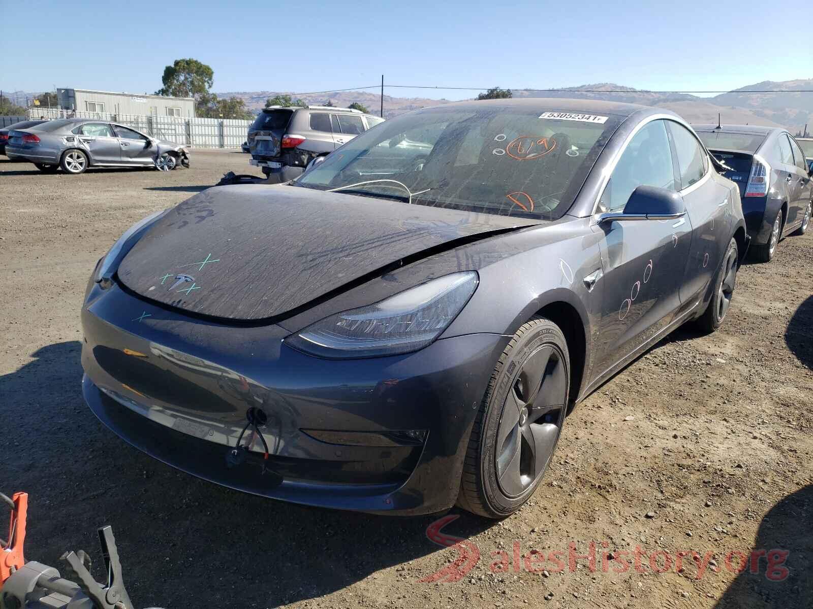 5YJ3E1EA4JF057889 2018 TESLA MODEL 3