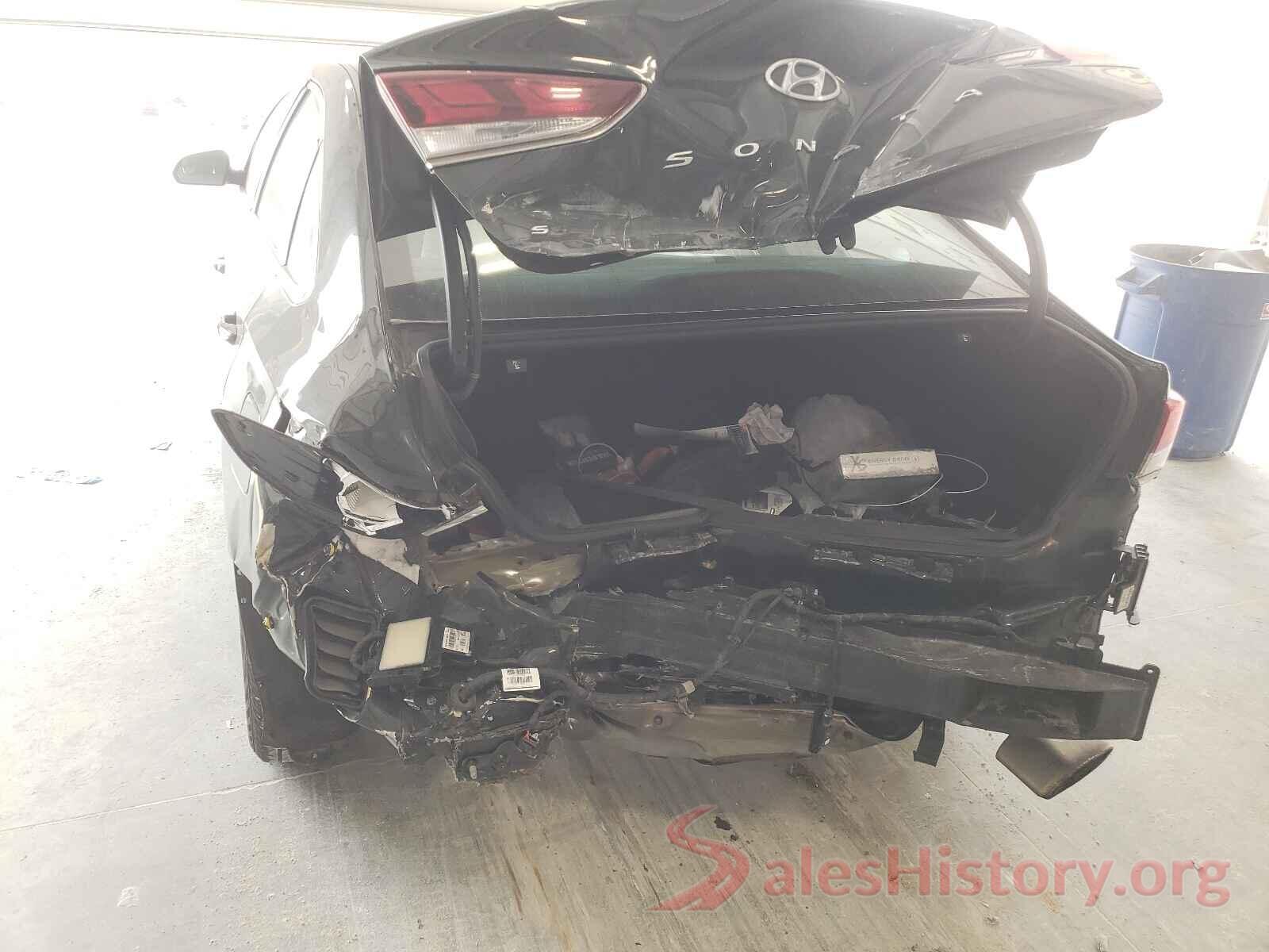 5NPE24AF0JH601875 2018 HYUNDAI SONATA