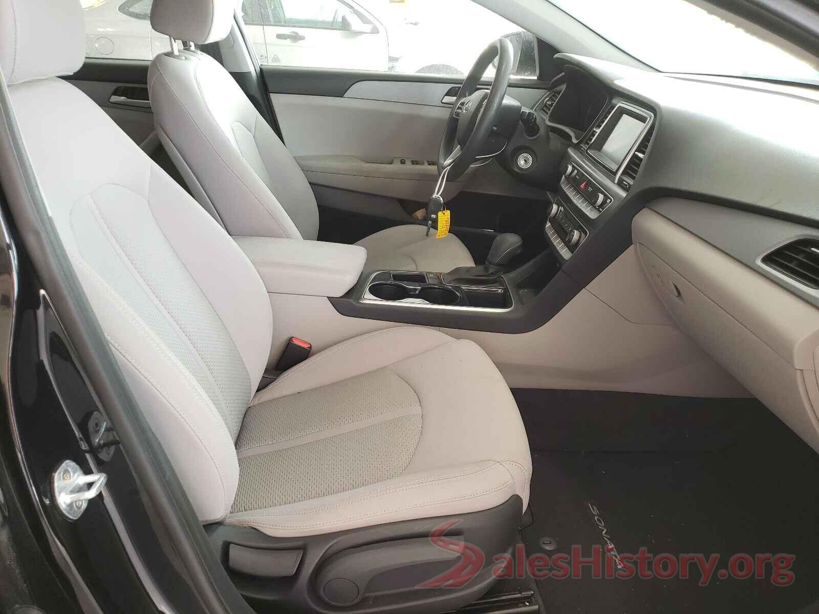 5NPE24AF0JH601875 2018 HYUNDAI SONATA