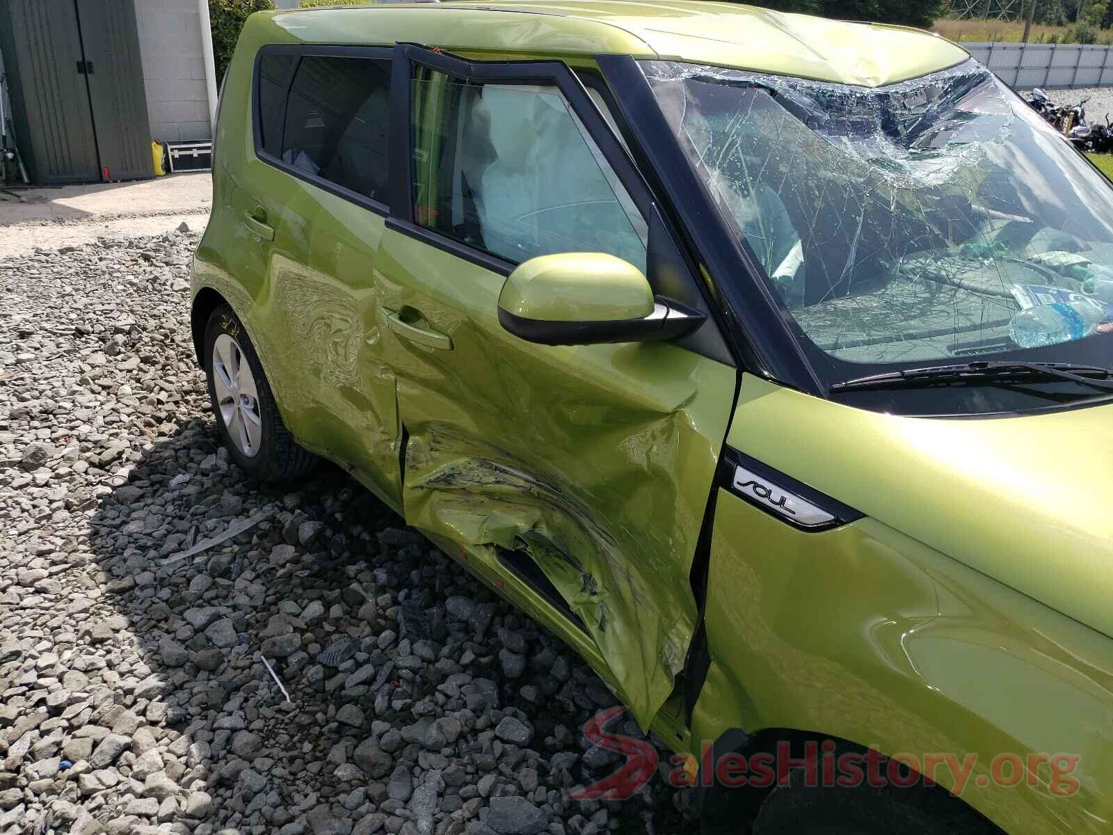 KNDJN2A26G7827102 2016 KIA SOUL