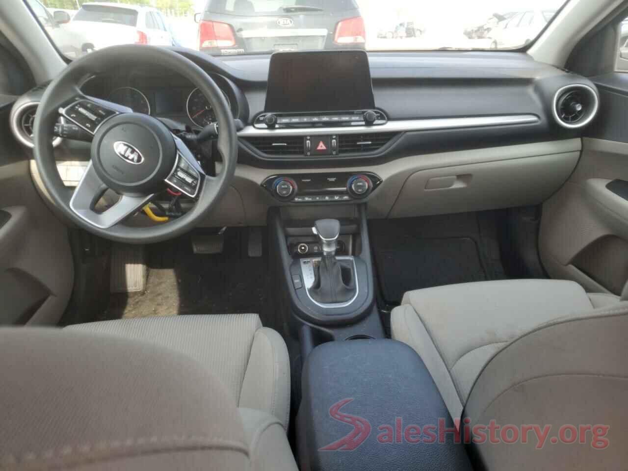 3KPF24AD8KE125609 2019 KIA FORTE