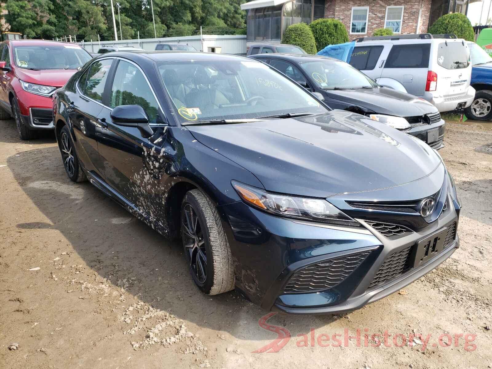 4T1G11AK4MU583720 2021 TOYOTA CAMRY