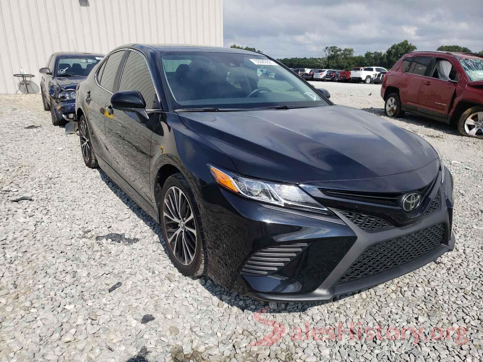 4T1B11HK2KU824963 2019 TOYOTA CAMRY