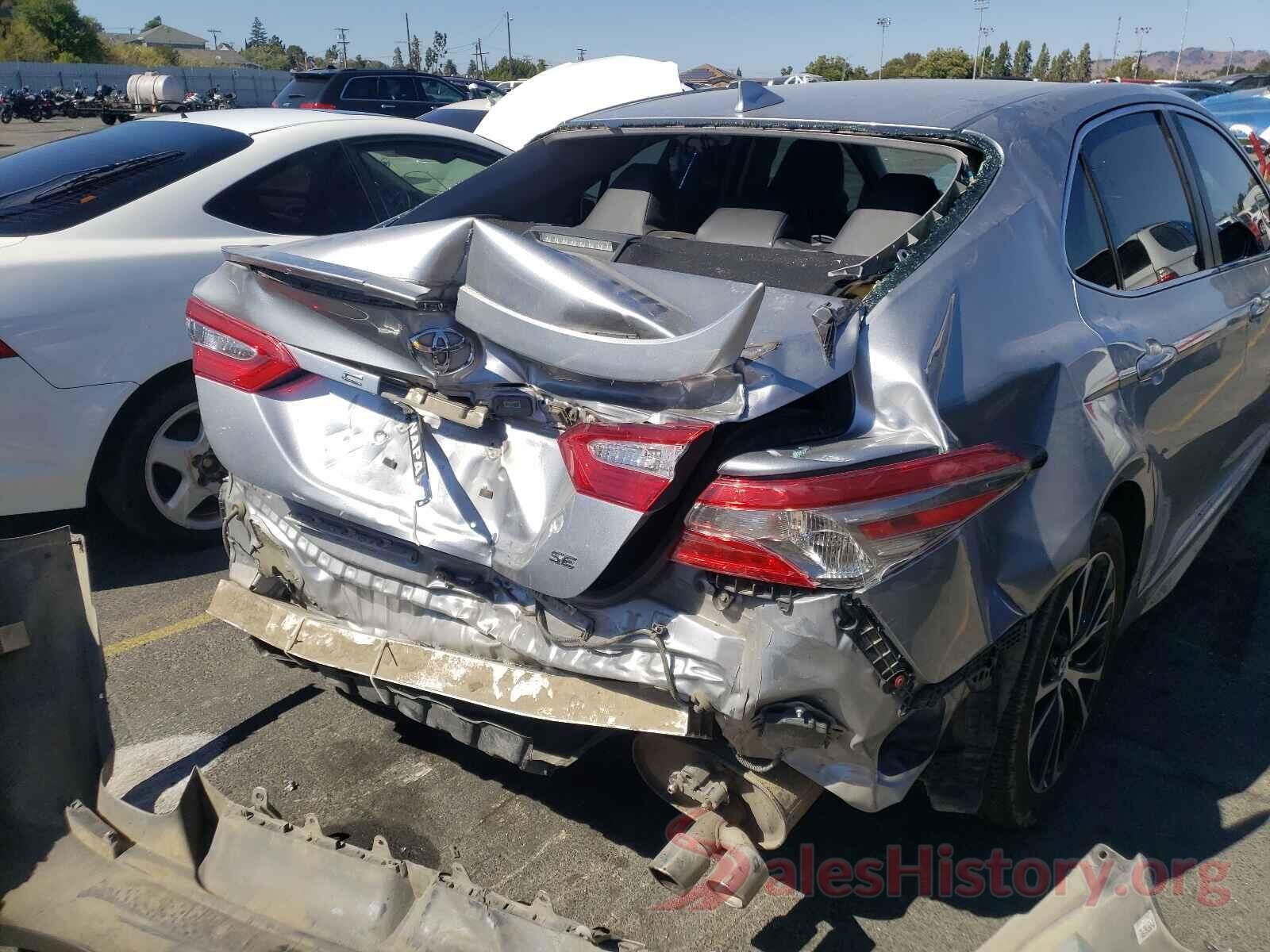 4T1B11HK3KU761386 2019 TOYOTA CAMRY