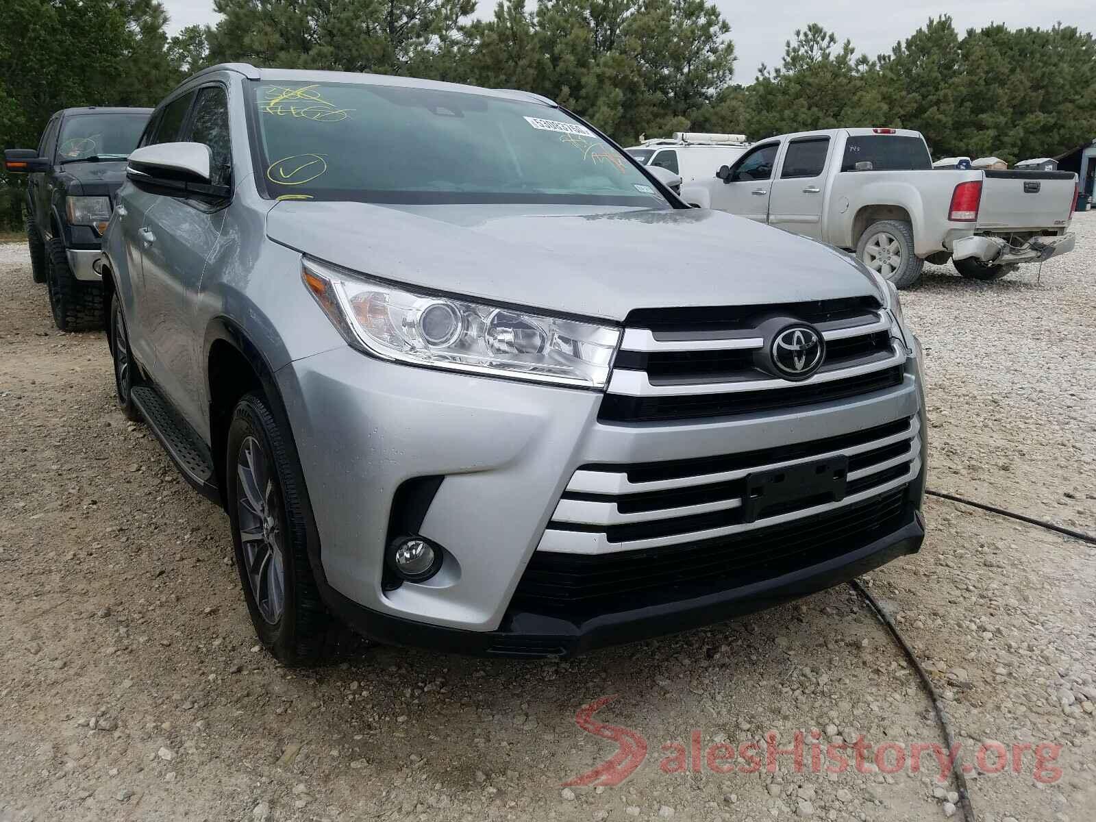 5TDKZRFH9KS561524 2019 TOYOTA HIGHLANDER