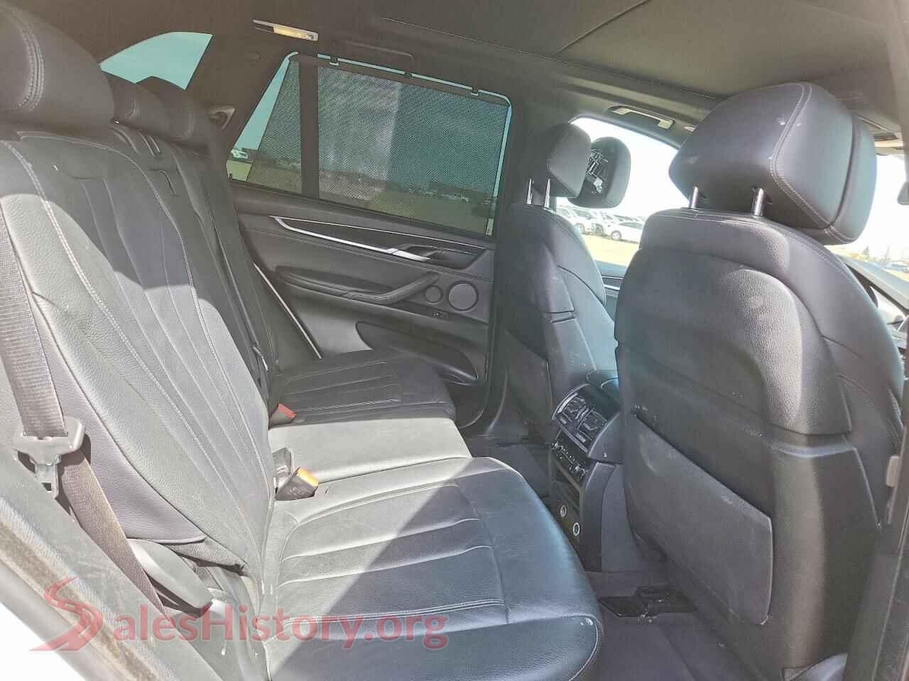 2017 BMW X5 VIN 5UXKR0C34H0X79904, VIN plate