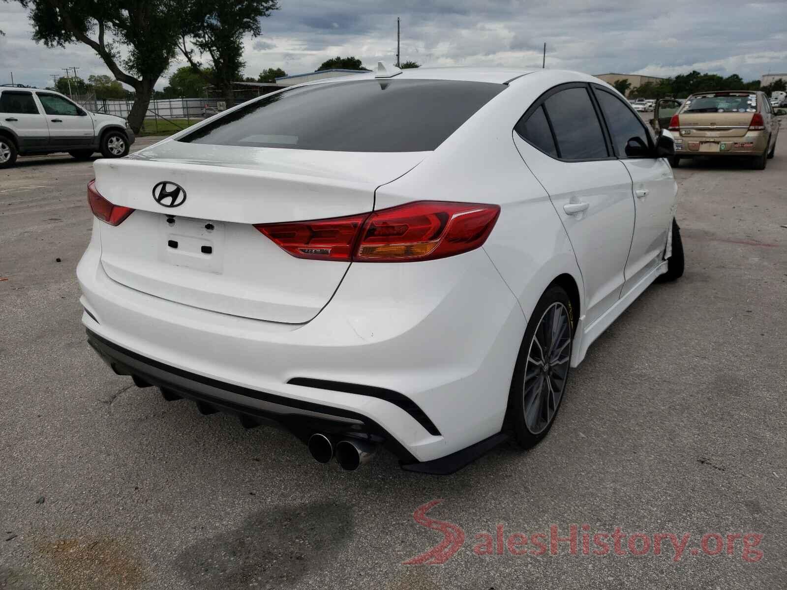 KMHD04LB1JU572819 2018 HYUNDAI ELANTRA