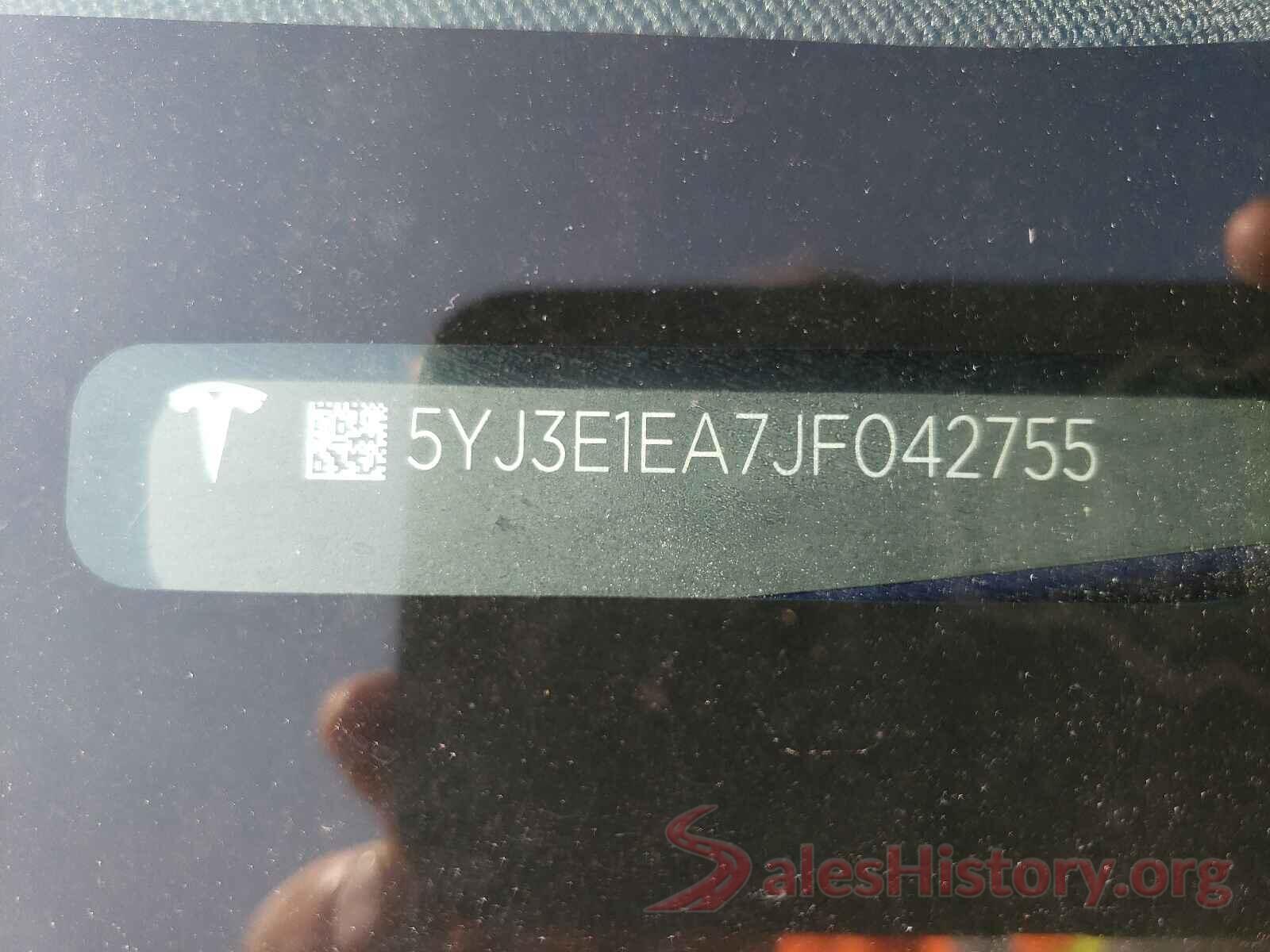 5YJ3E1EA7JF042755 2018 TESLA MODEL 3