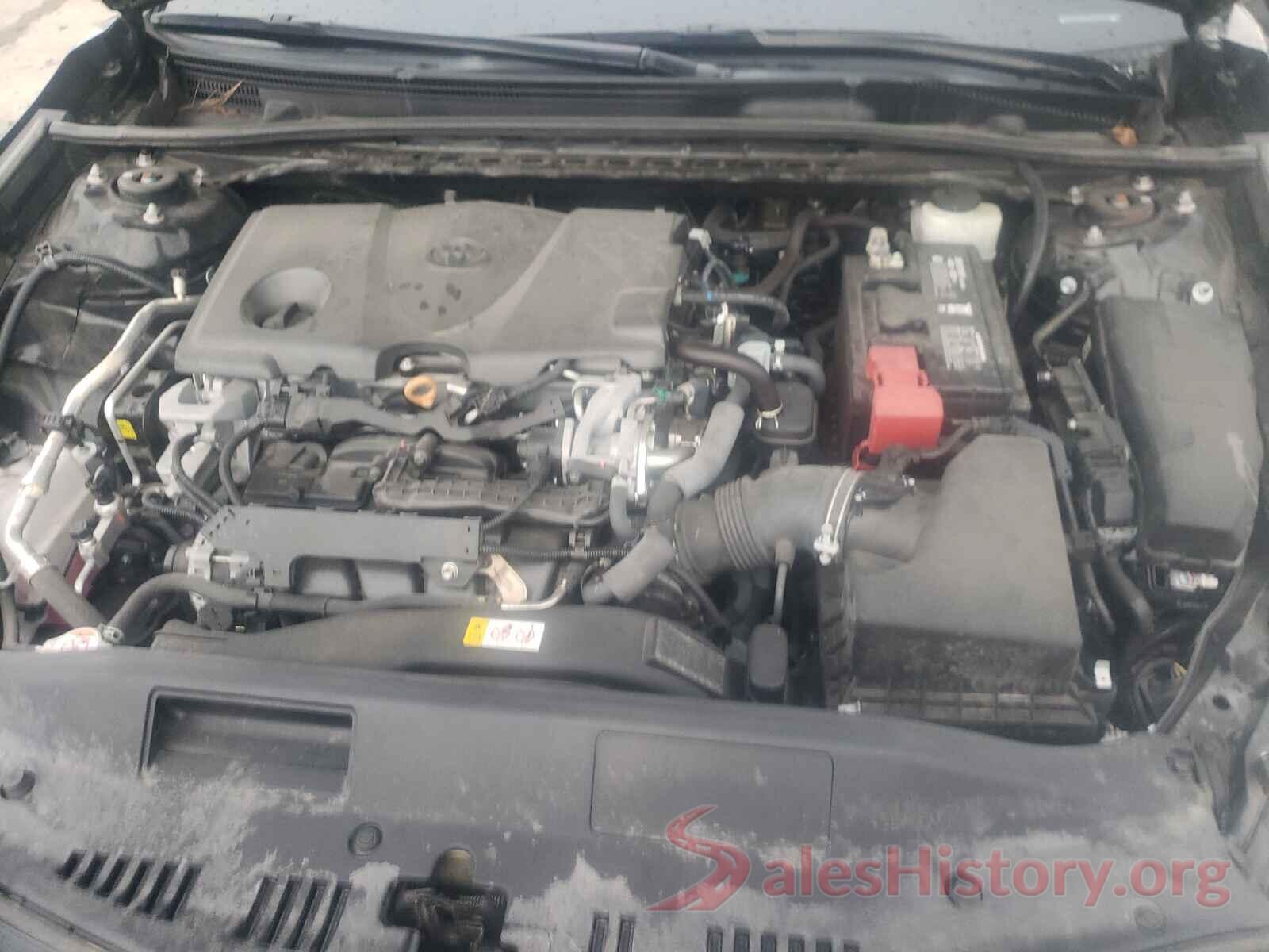 4T1B11HK9JU597155 2018 TOYOTA CAMRY