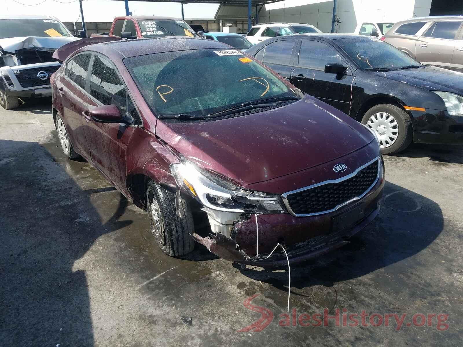 3KPFK4A79HE094390 2017 KIA FORTE