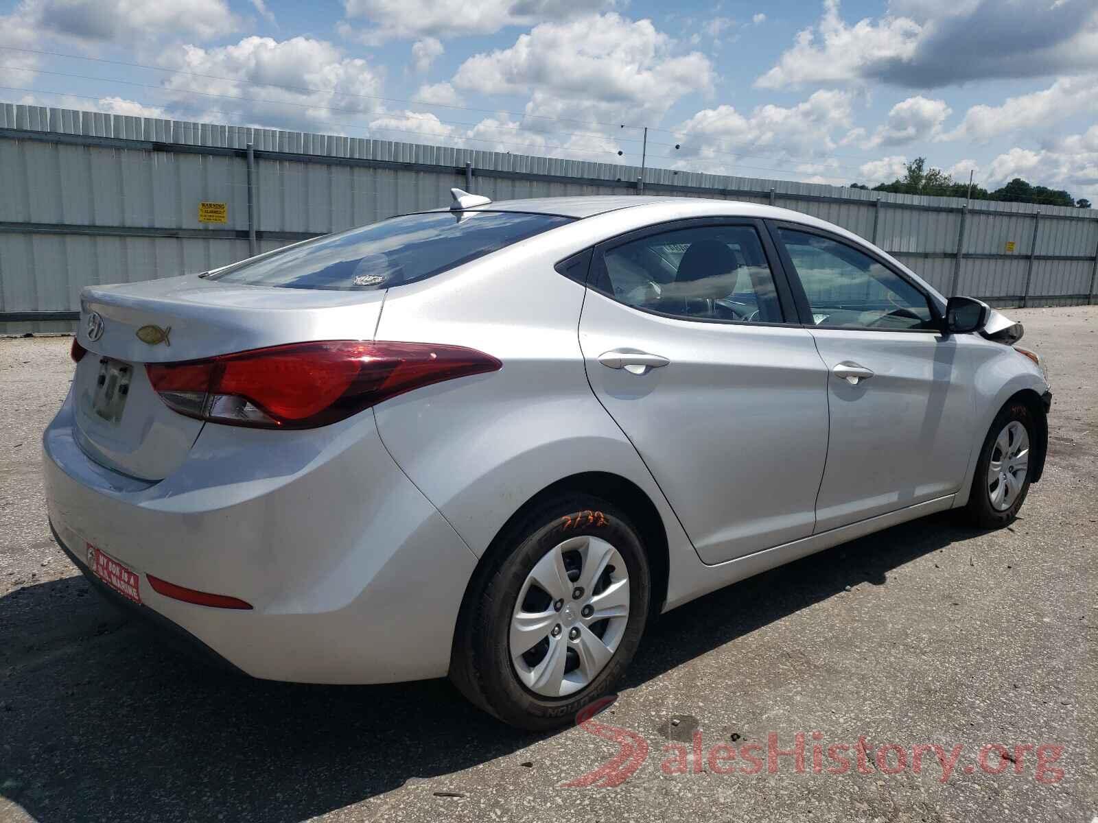 5NPDH4AE9GH751686 2016 HYUNDAI ELANTRA