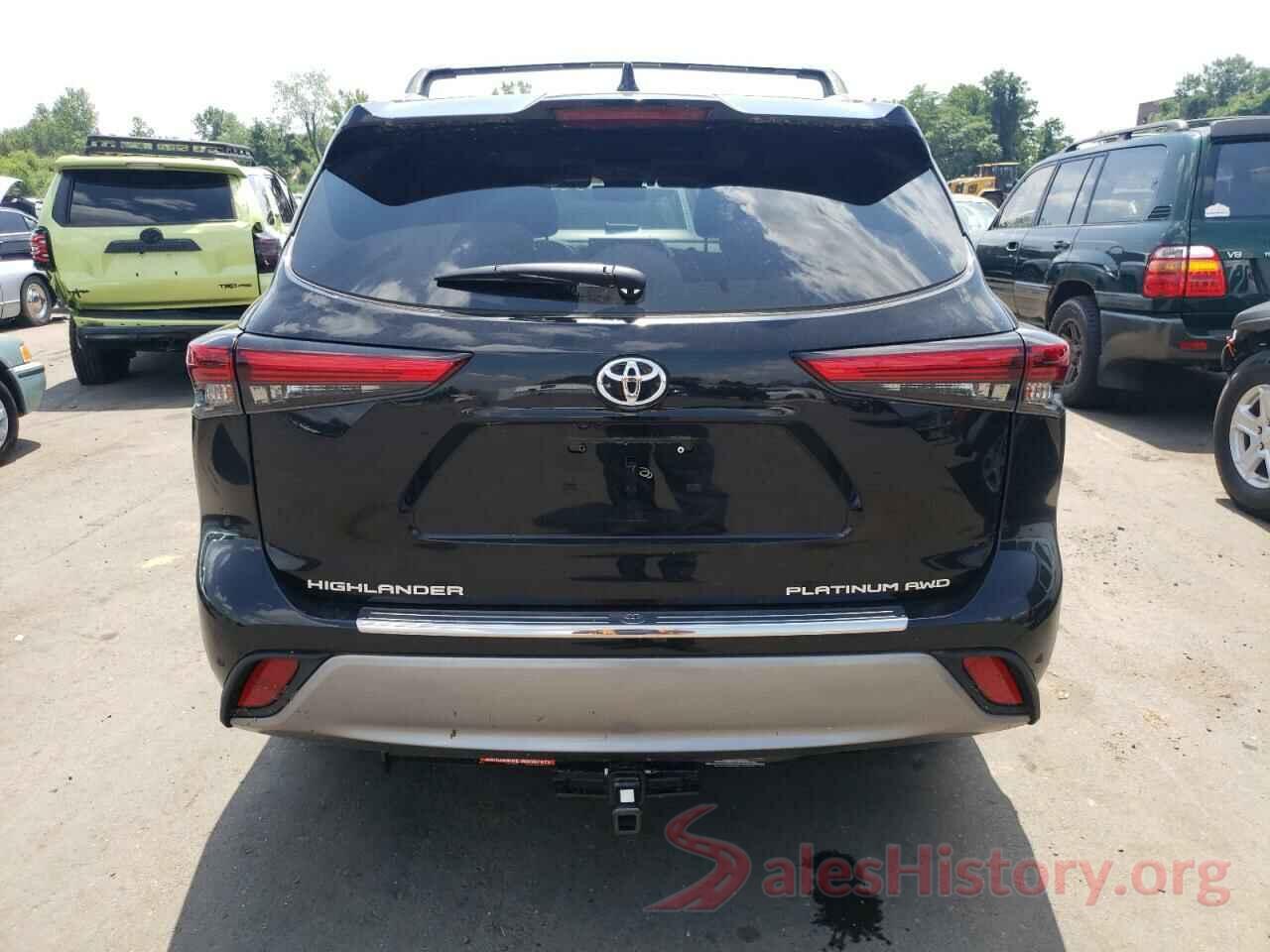 5TDFZRBH0NS175098 2022 TOYOTA HIGHLANDER