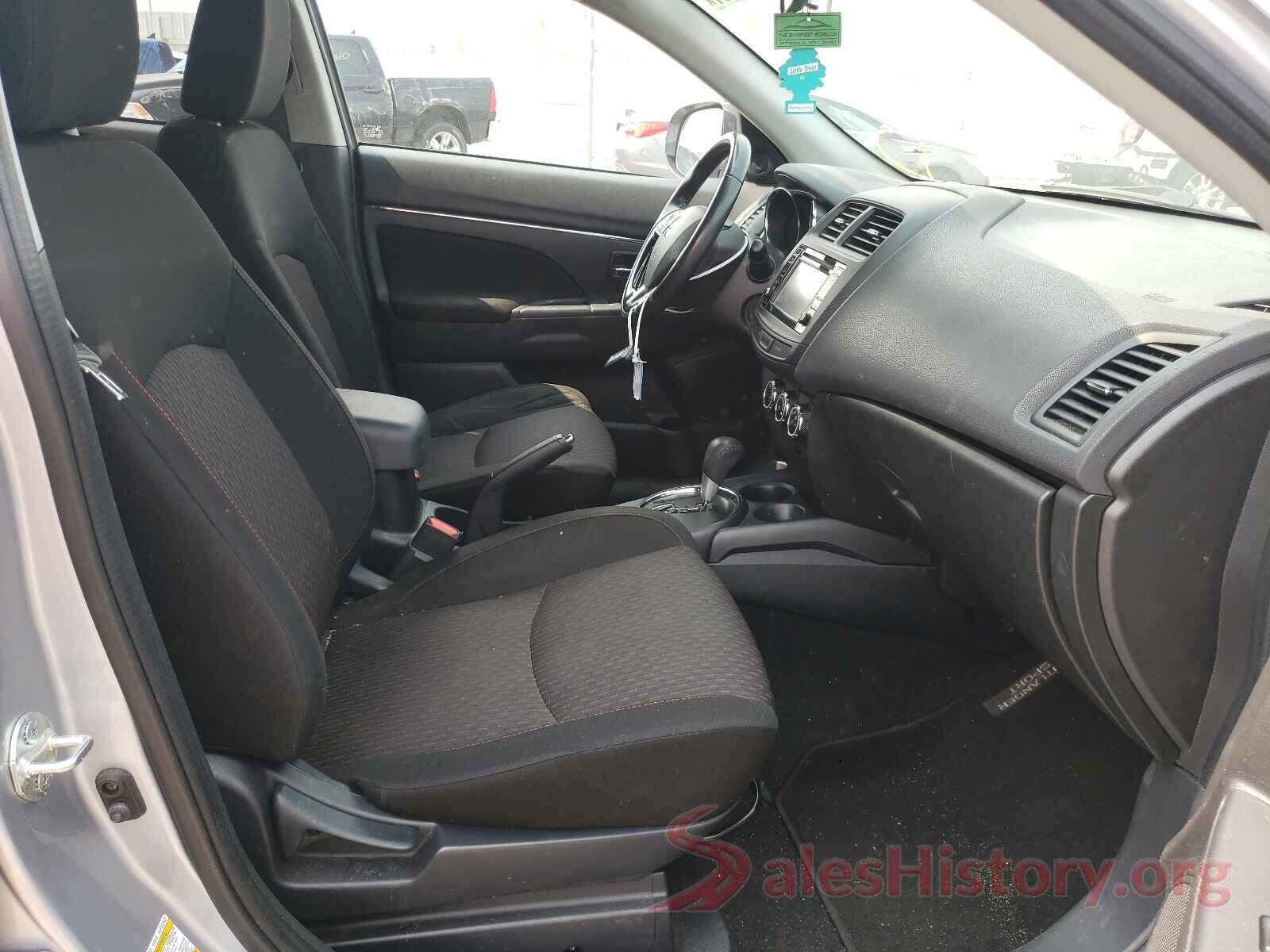 JA4AR3AW8HZ056235 2017 MITSUBISHI OUTLANDER