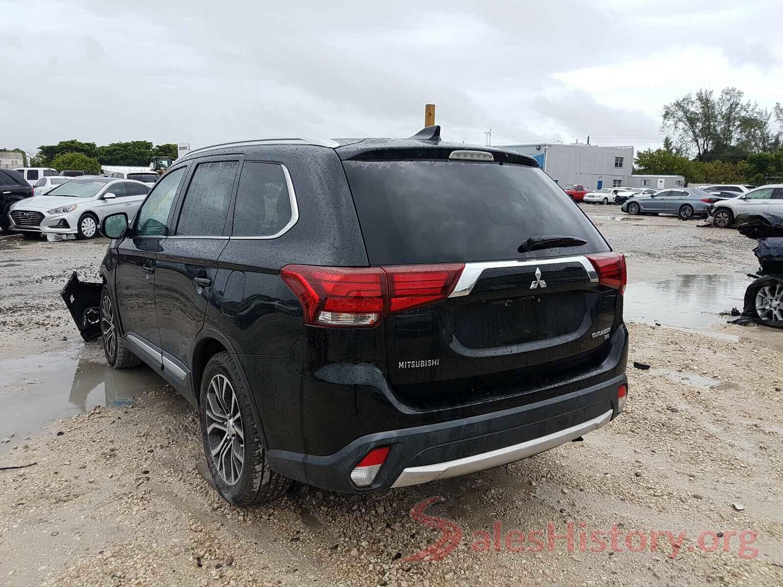 JA4AD3A35HZ038439 2017 MITSUBISHI OUTLANDER