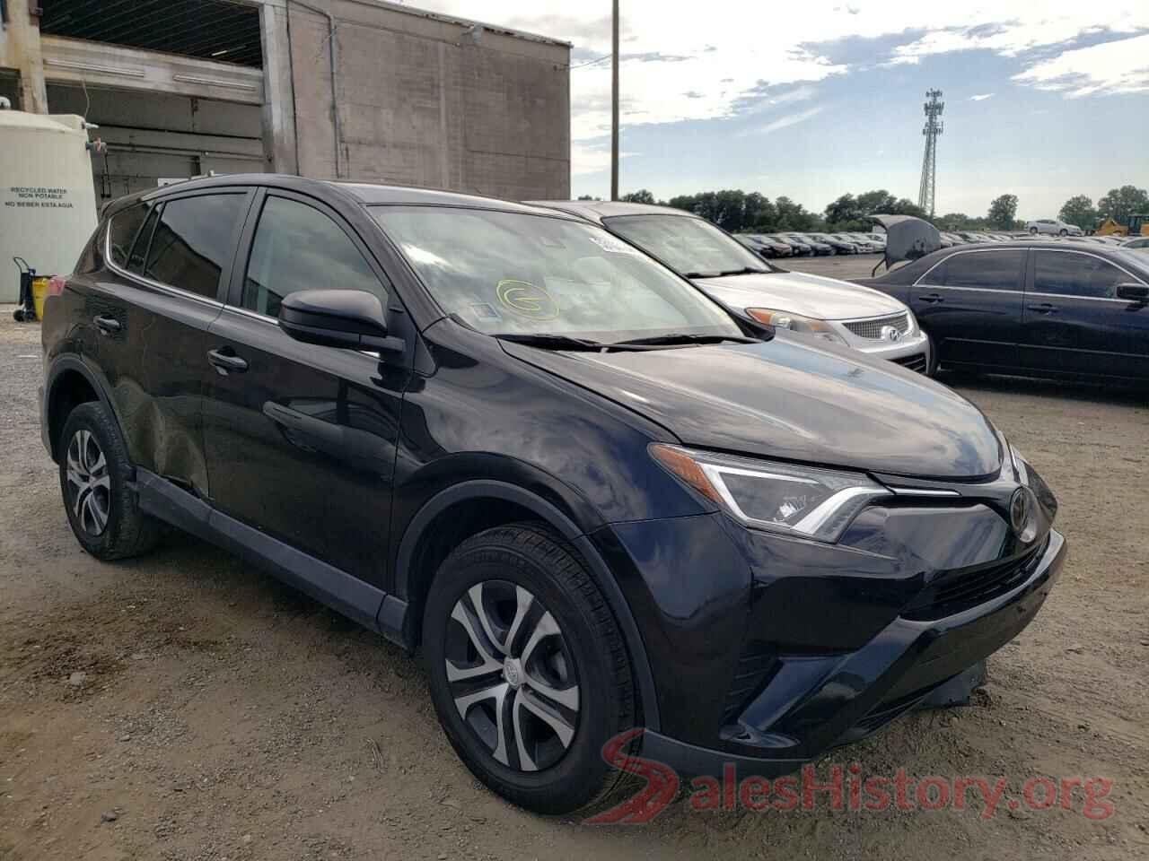 2T3BFREV5JW755142 2018 TOYOTA RAV4