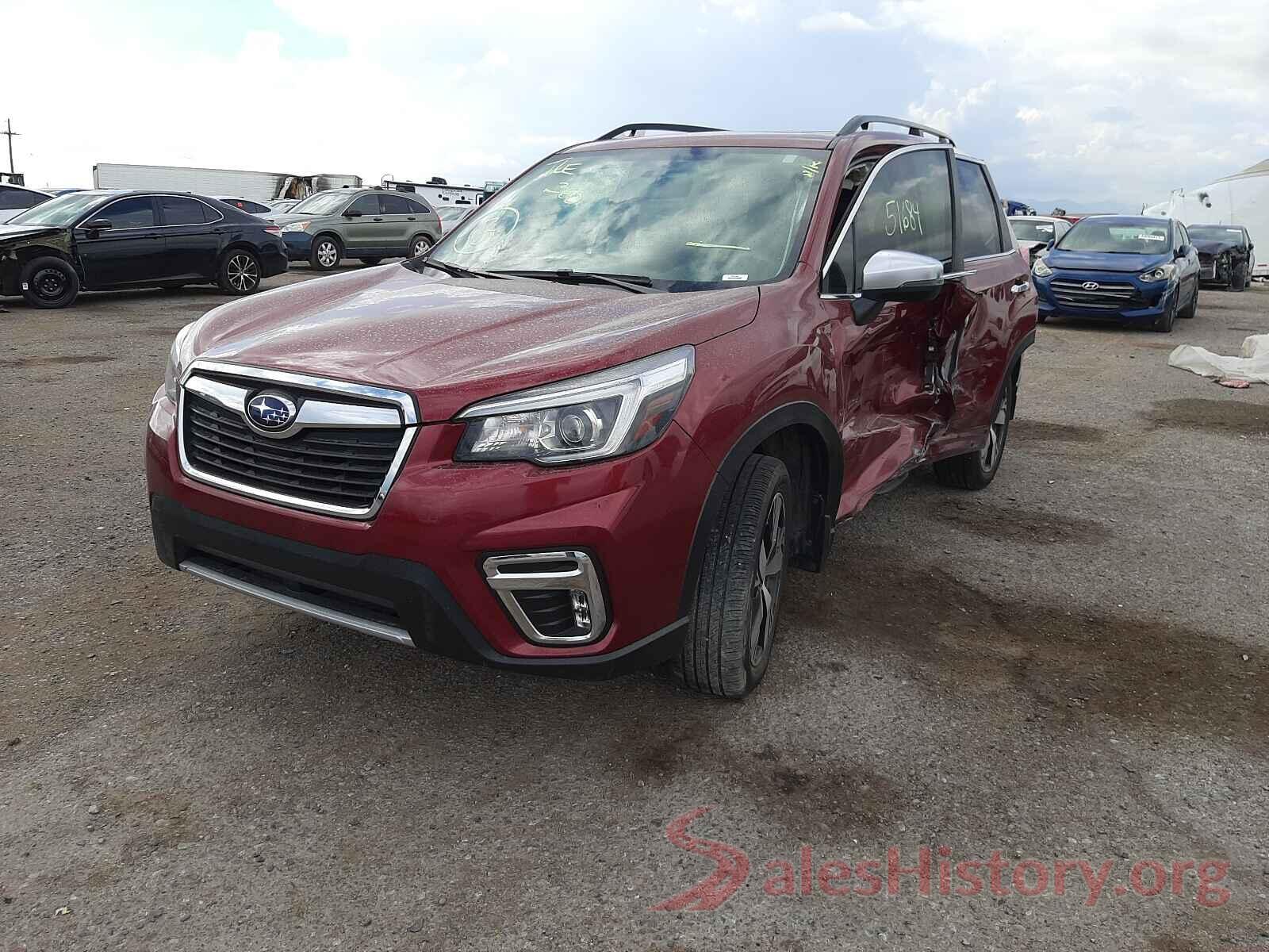 JF2SKAWC2KH547268 2019 SUBARU FORESTER