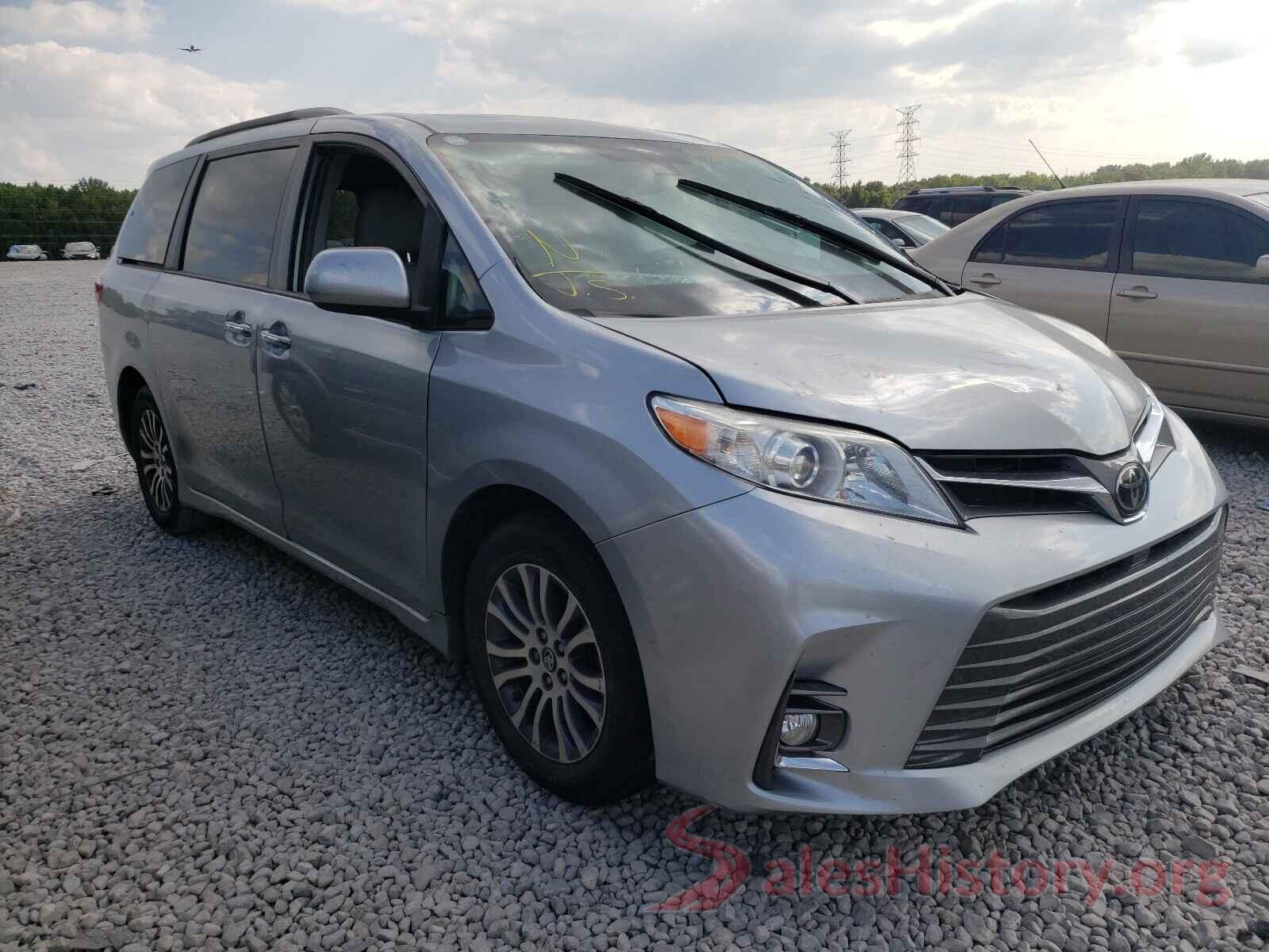 5TDYZ3DC9KS998258 2019 TOYOTA SIENNA