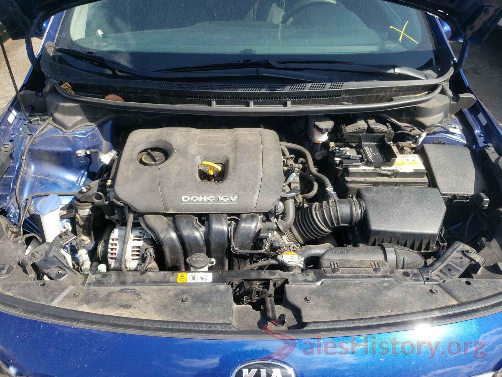 3KPFK4A79JE258856 2018 KIA FORTE